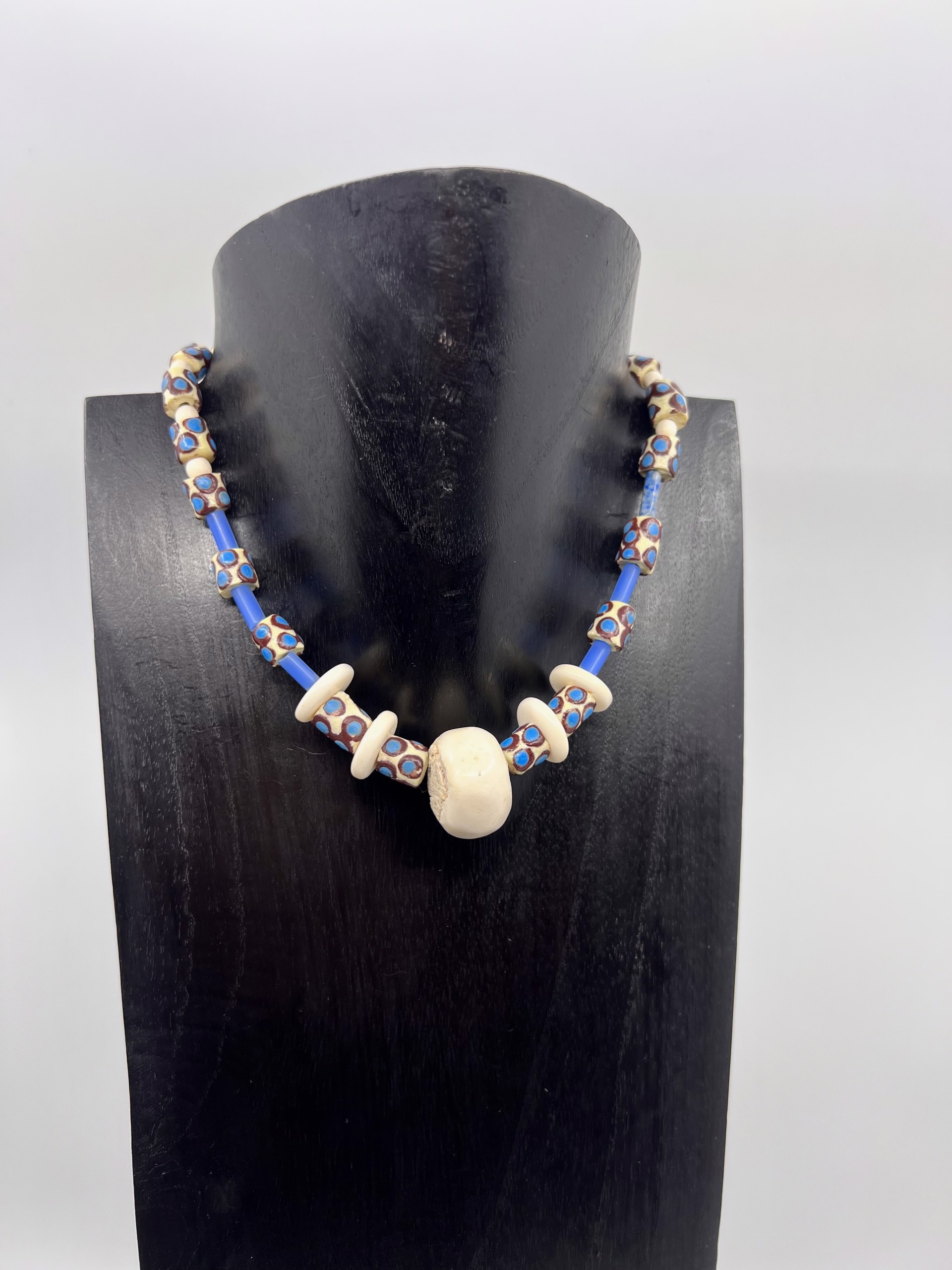 9153 Ghana Batik Bone & Beads by Gina Caruso