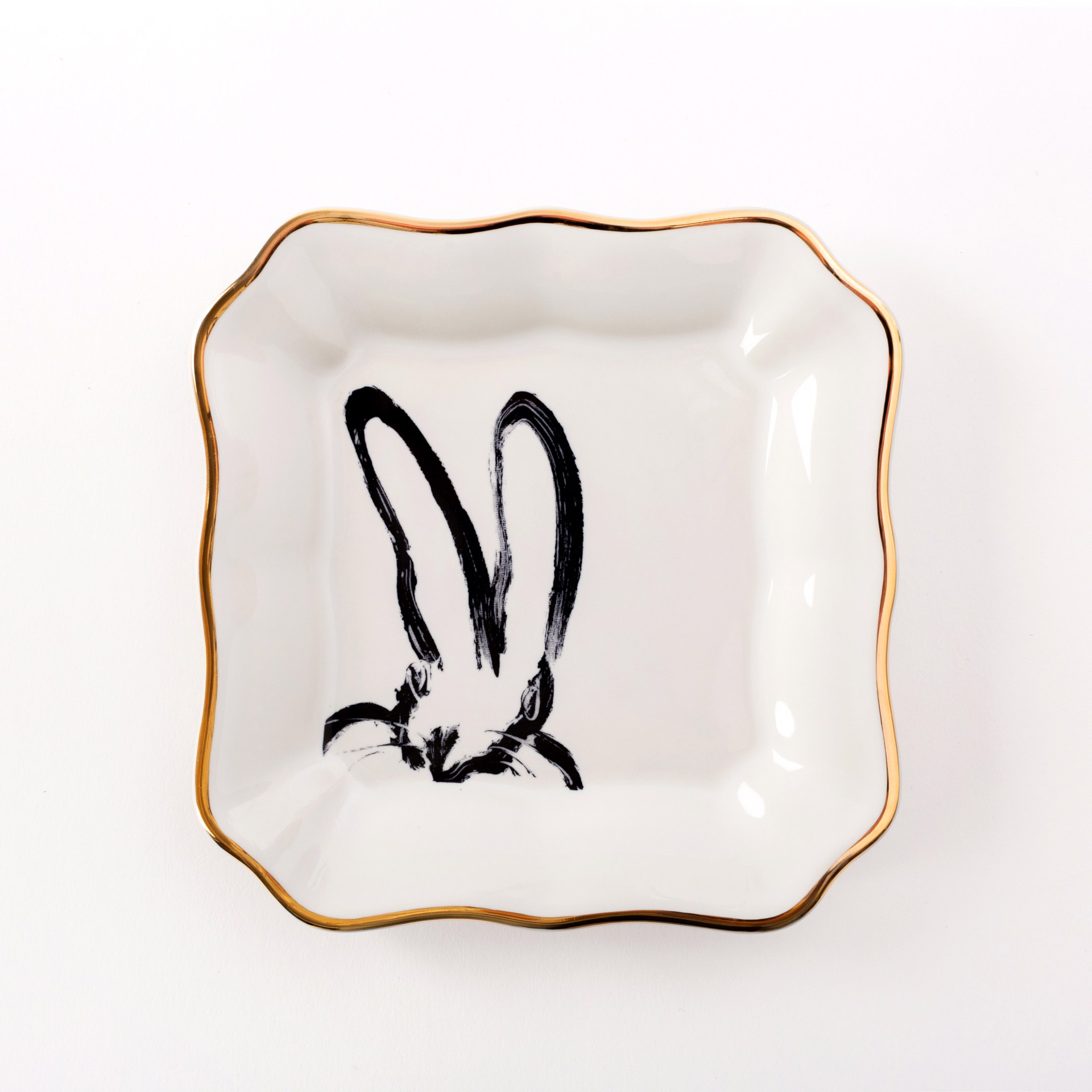 White Portrait Plate with Hand-Painted Gold Rim by Hunt Slonem Hop Shop