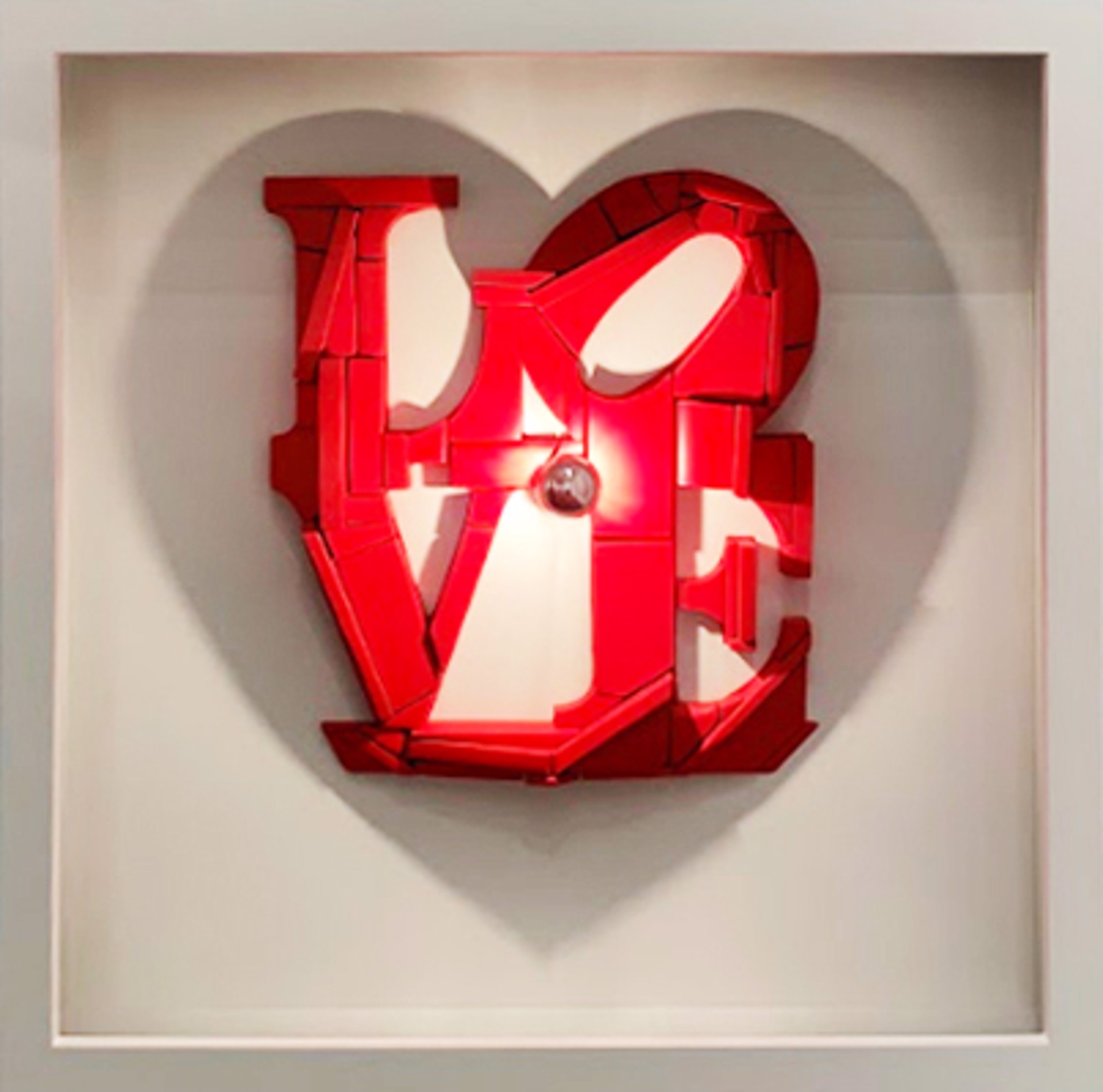 LOVE II by J.P. Goncalves, Silhouette