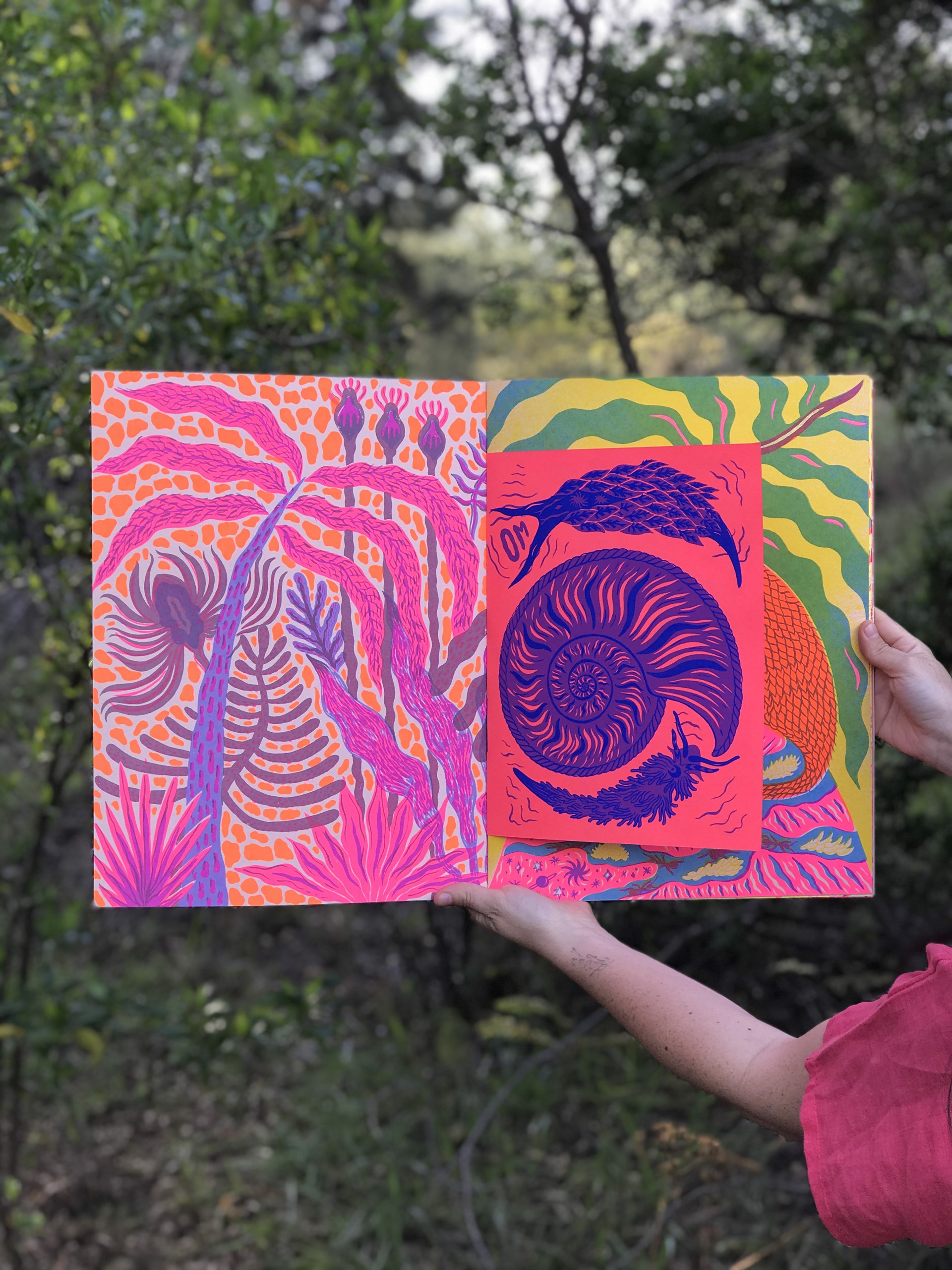 Somos Naturaleza by Polvoh Press