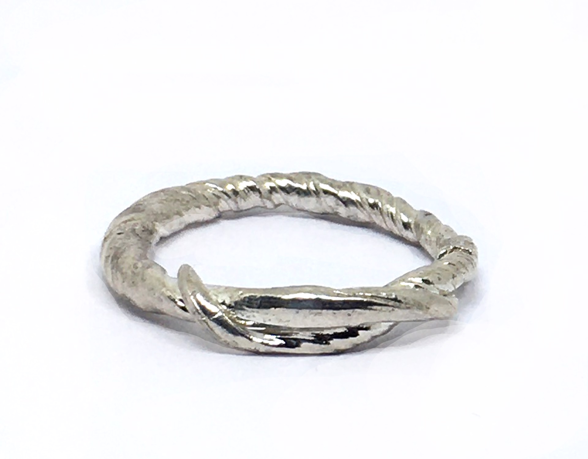 Mitsuro Hikime Twisted Skinny Vine Ring - Size 8 by Melicia Phillips