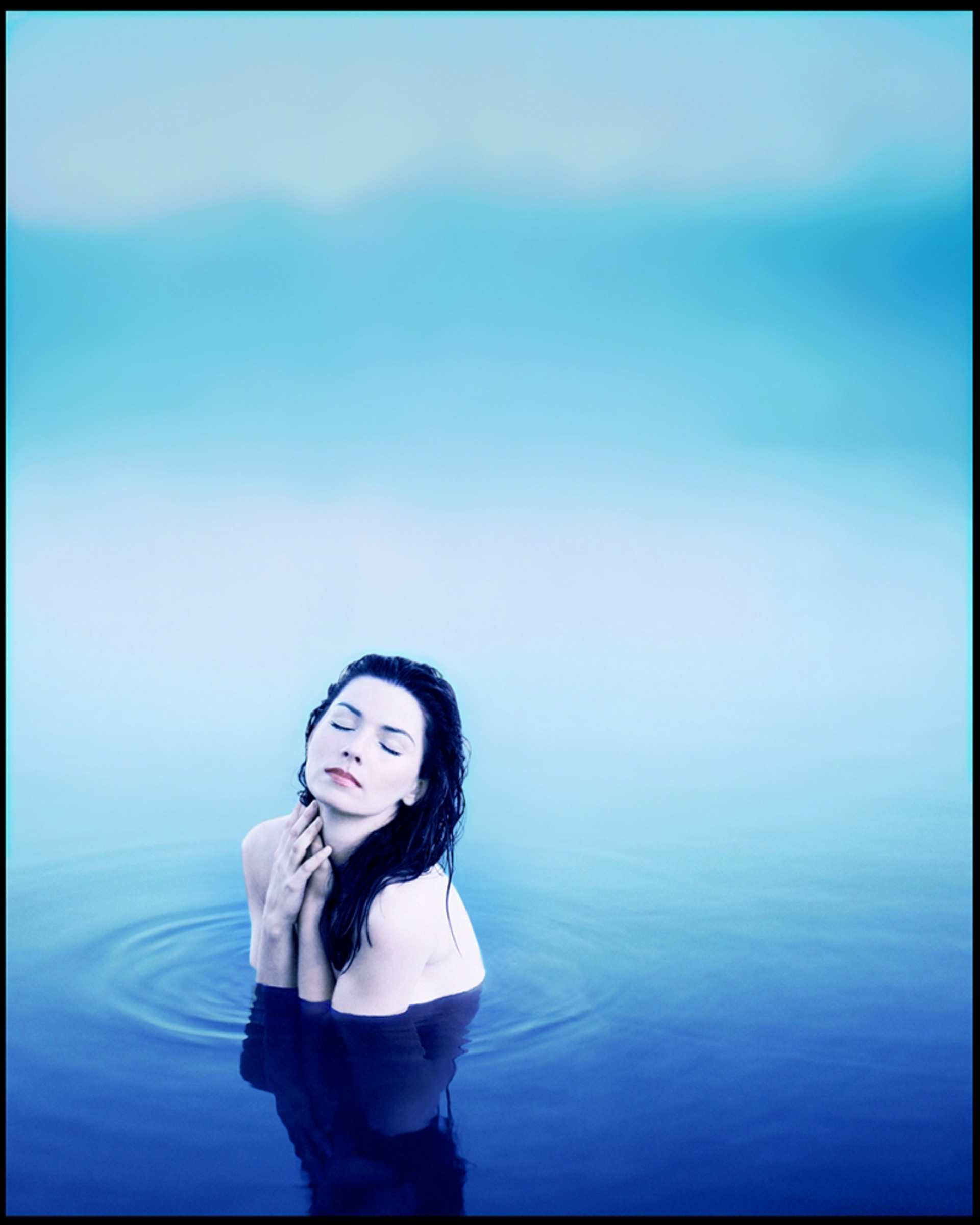 97058 Shania Twain Blue Water Color by Timothy White