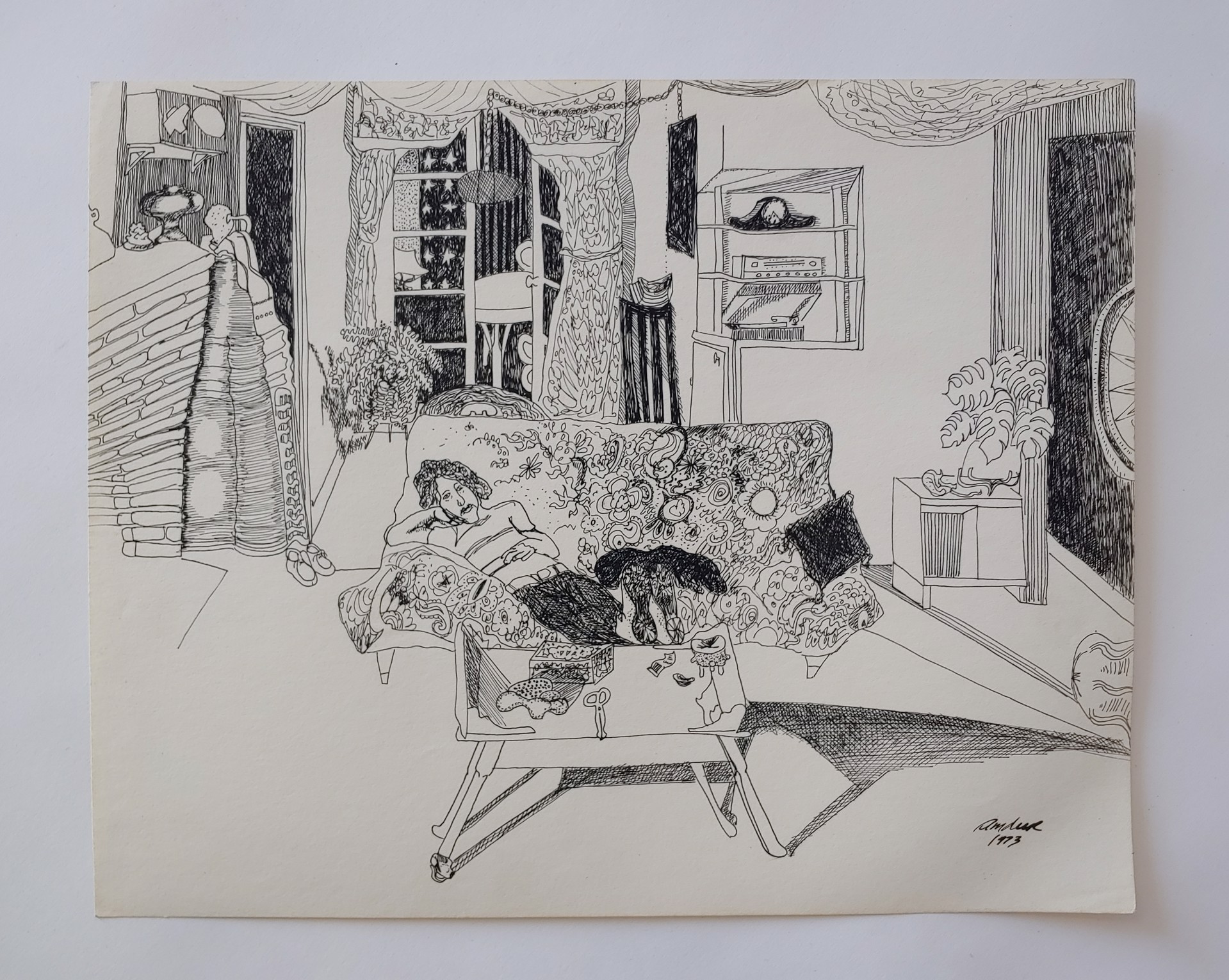 Living Room - Drawing by David Amdur