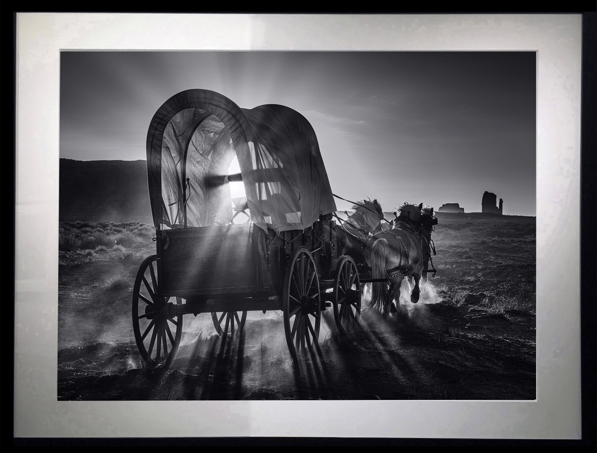 Wagon Wheel by David Yarrow