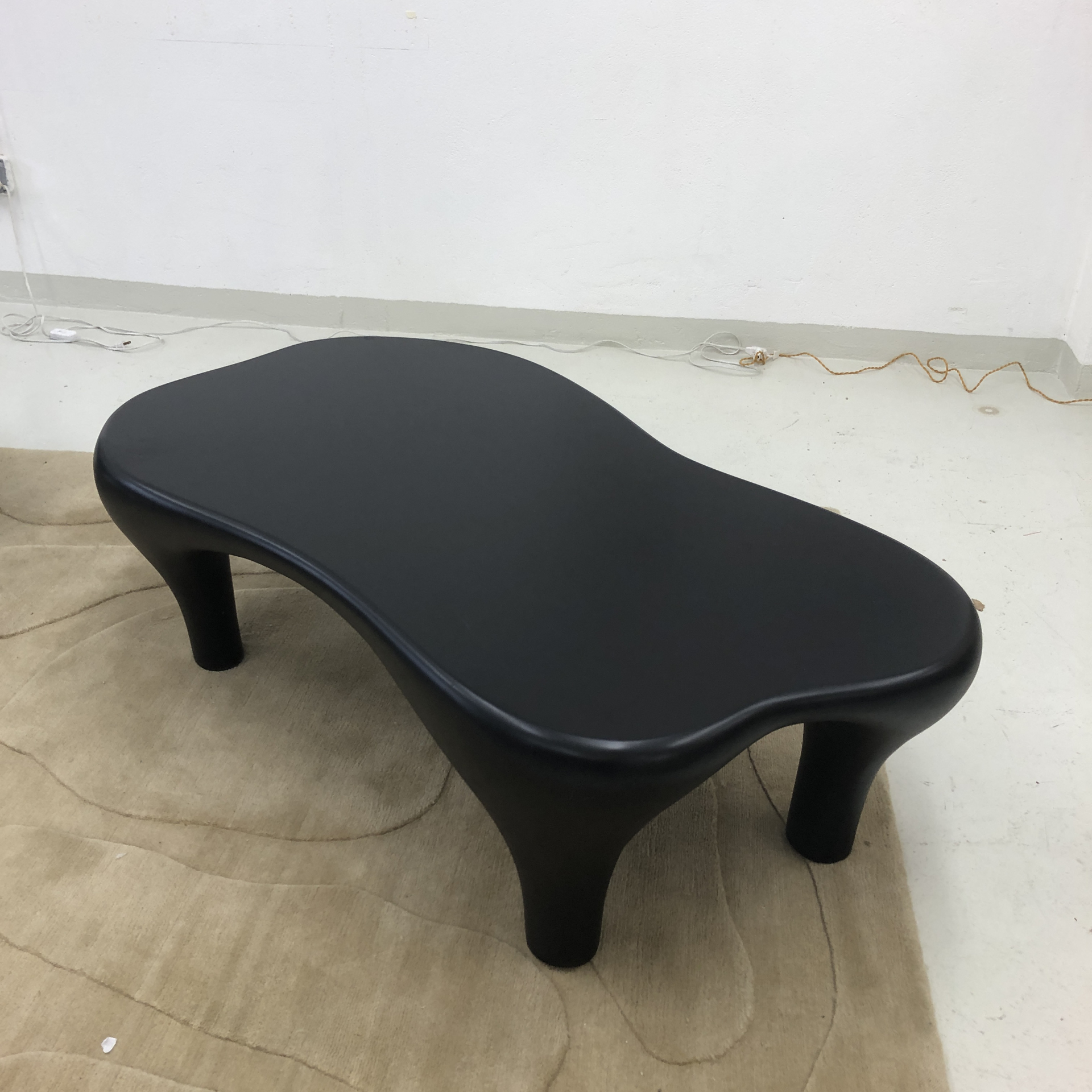 "Toro" coffee table with Matte lacquer by Jacques Jarrige