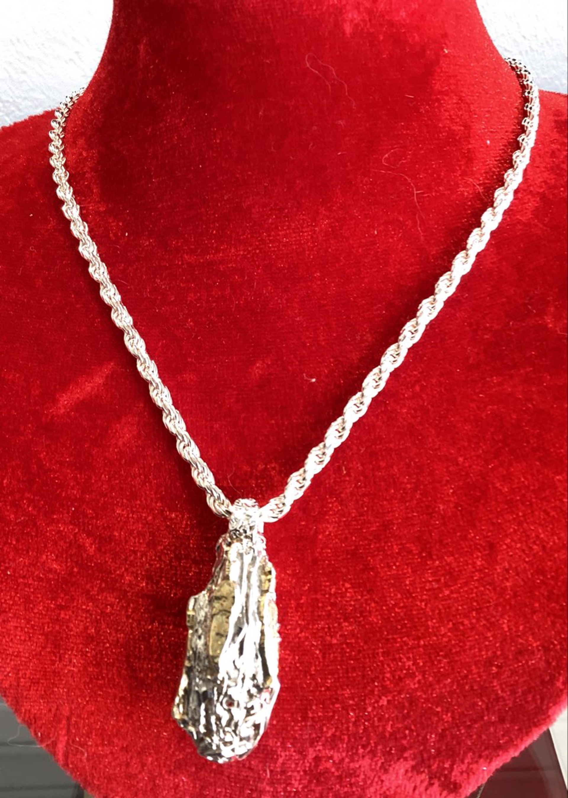 Pure Silver Indian Three Arrow Pendant W/24 K Gold Detail  W/18In Sterling Silver Heavy Weave Chain by Mauzey