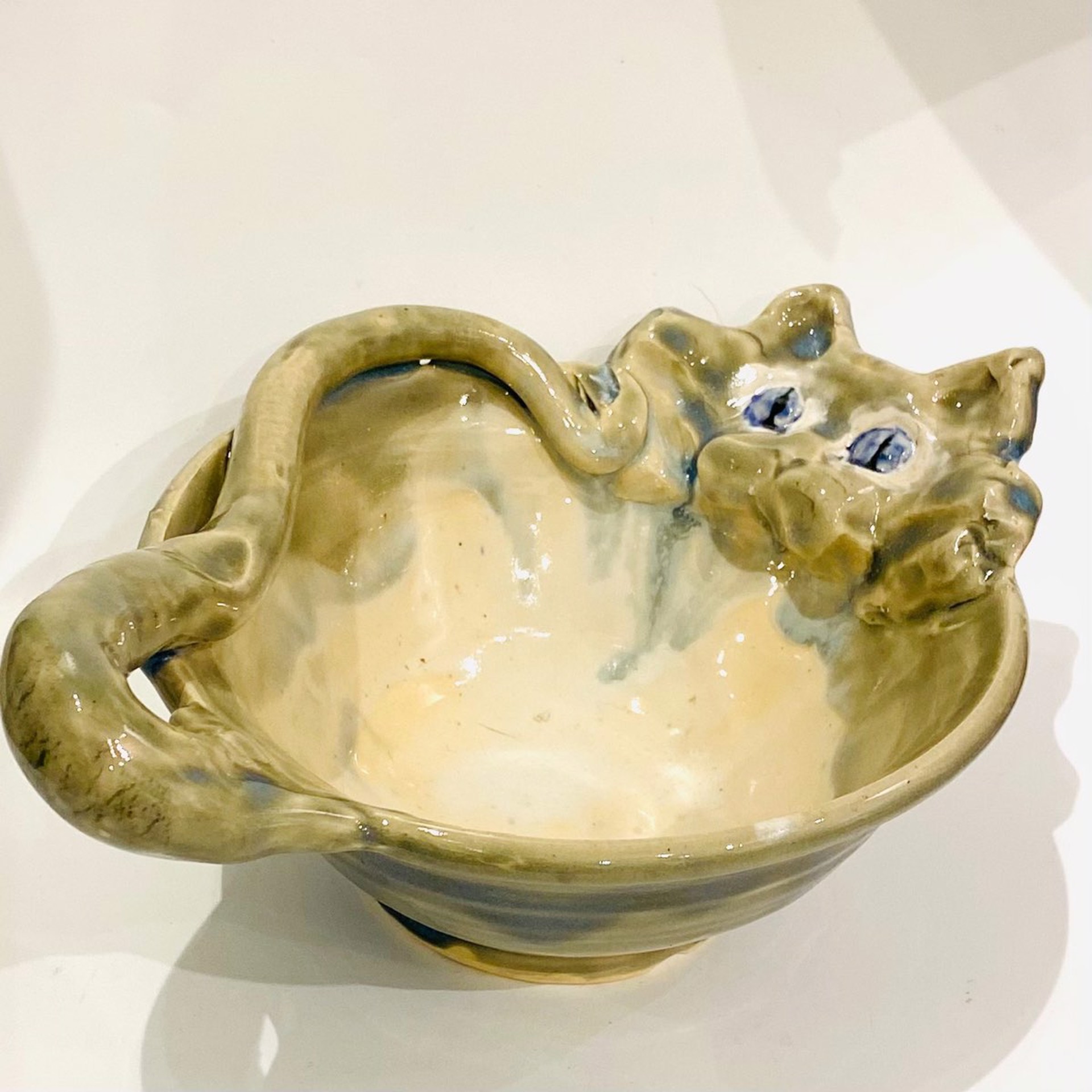 KK22- 97 Cat  Bowl by Kate Krause