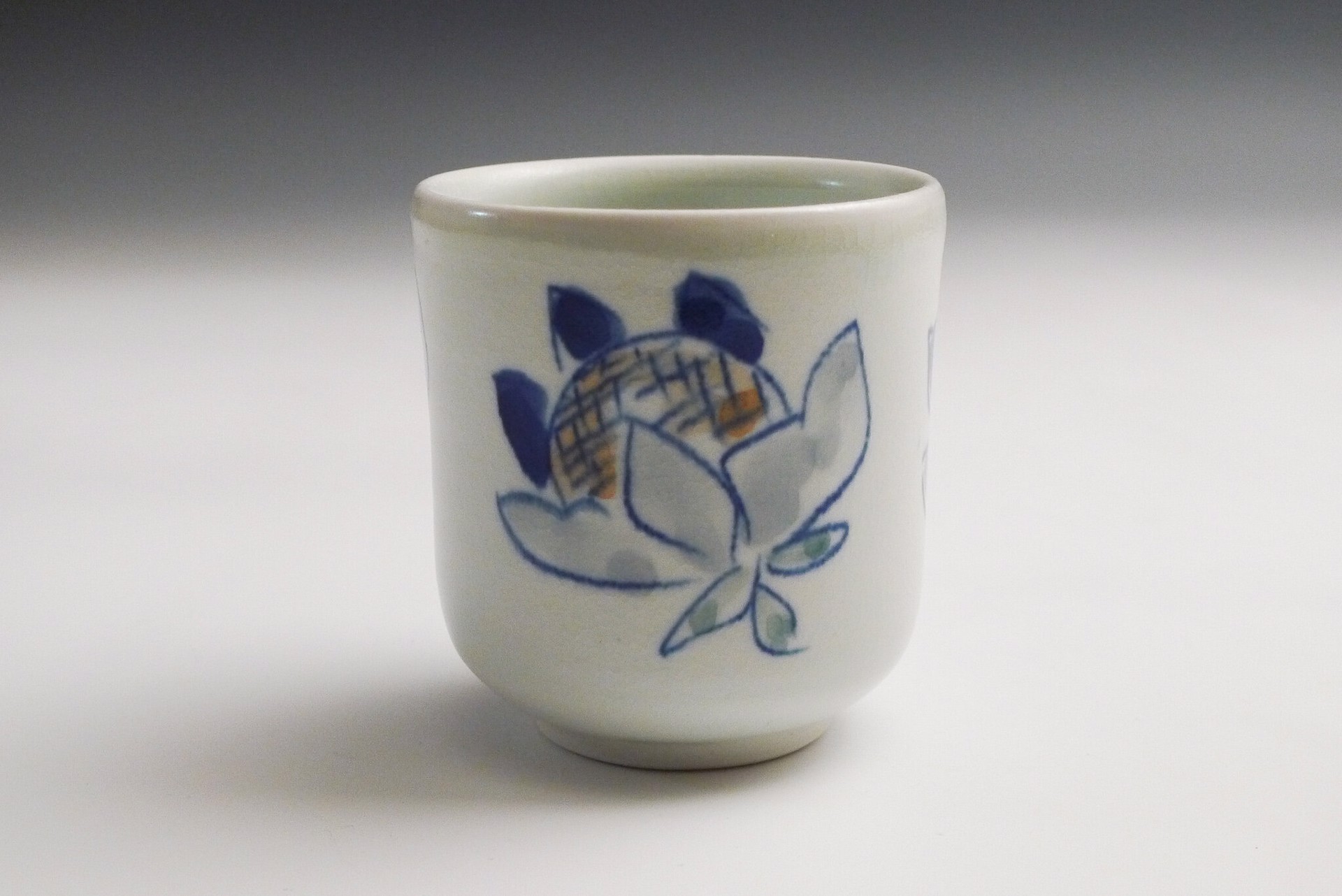 Cup by Juliane Shibata