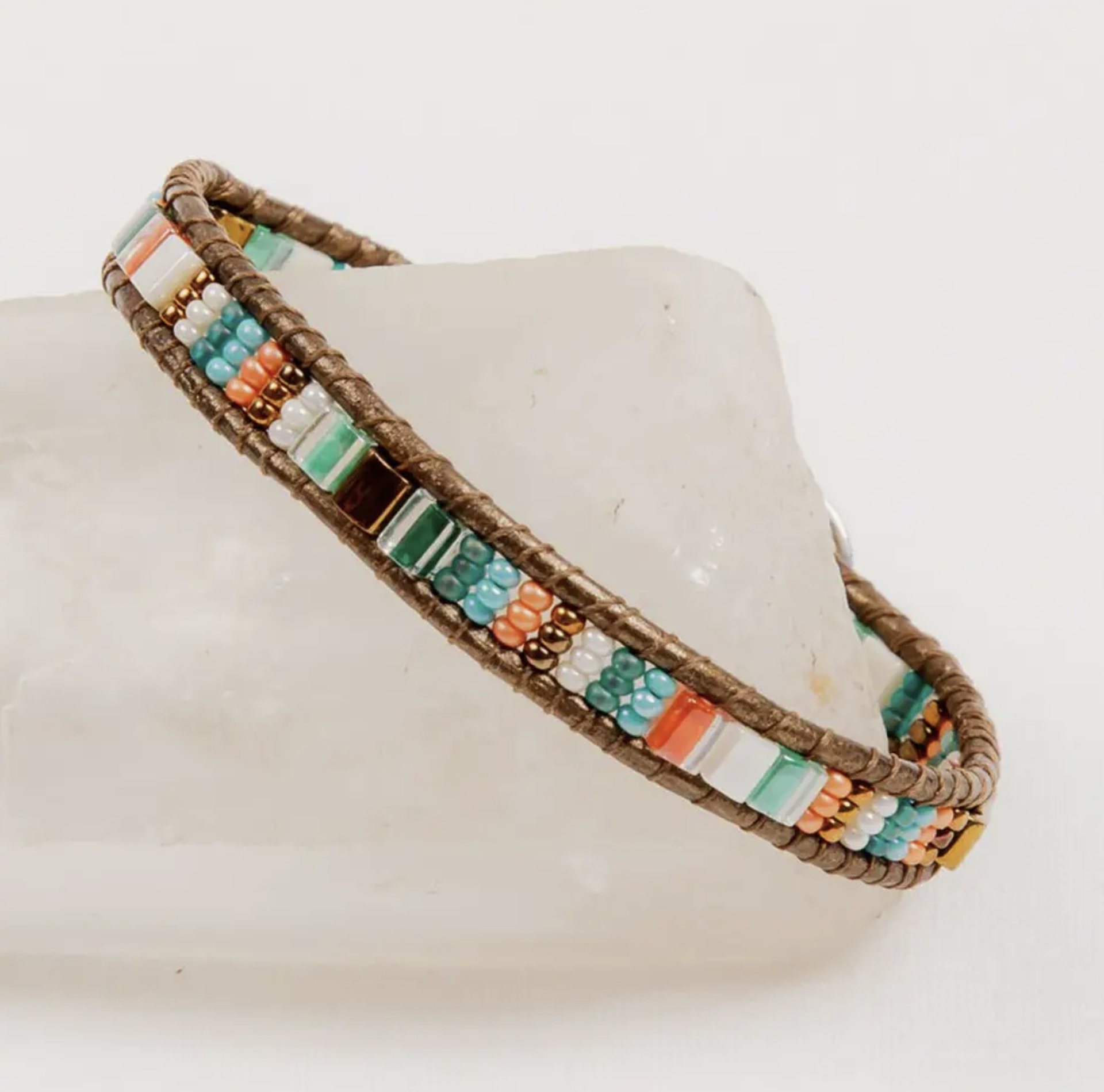 Handmade Bracelet Miyuke Bead and Leather - Turquoise by Altiplano