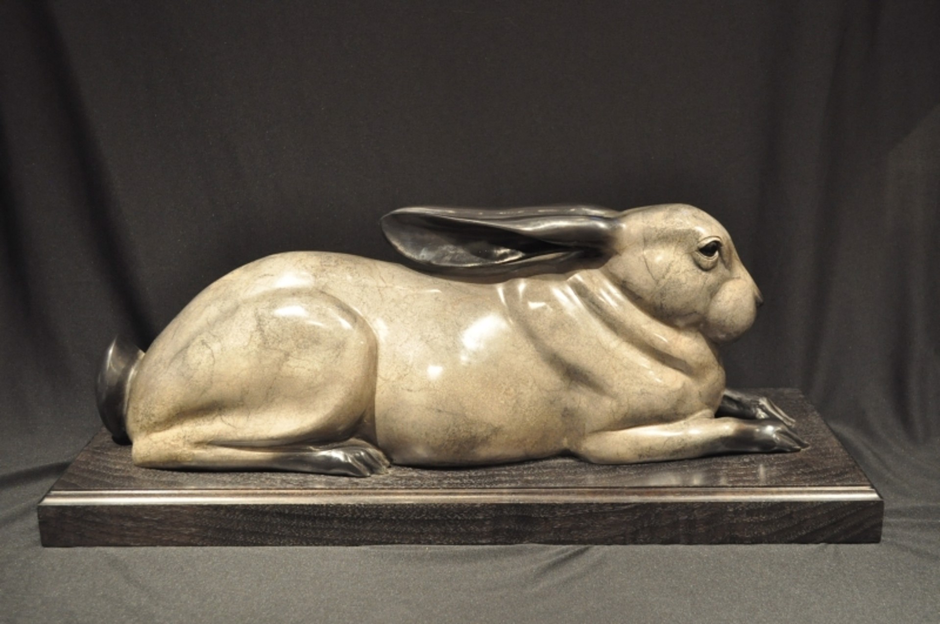 Rabbit by Robert A. Larum (sculptor)