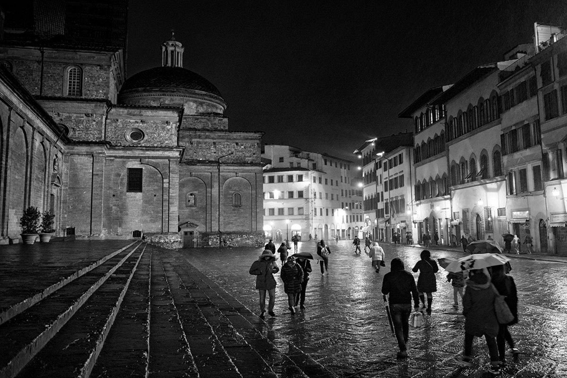 Rainy Night In Florence by Anne Schlueter