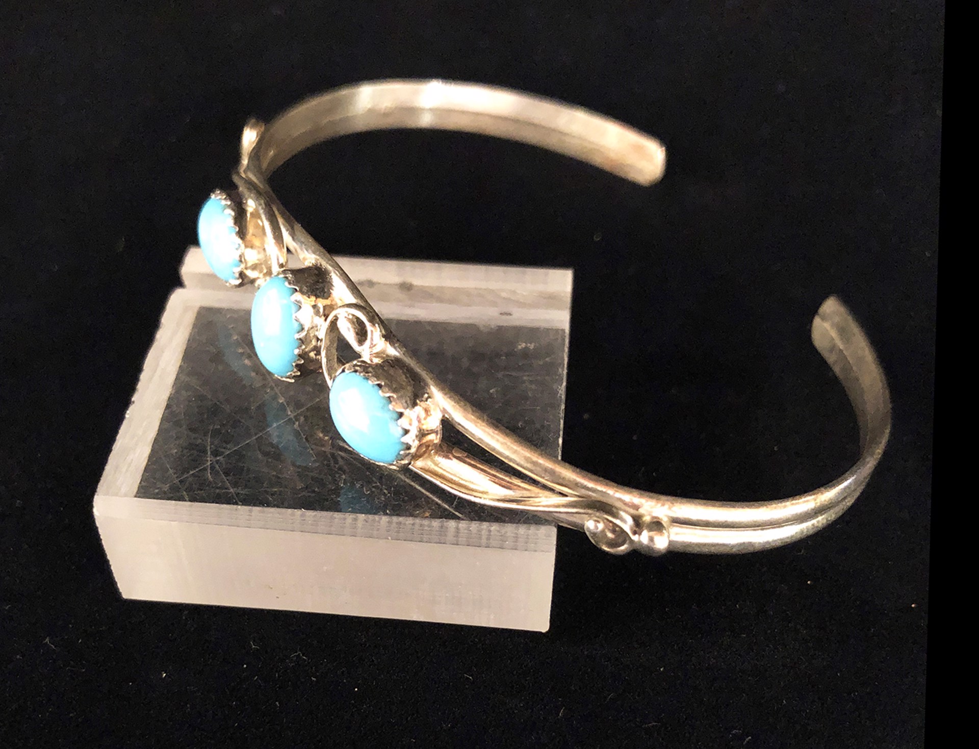 Navajo Sterling Silver Turquoise Cuff Bangle