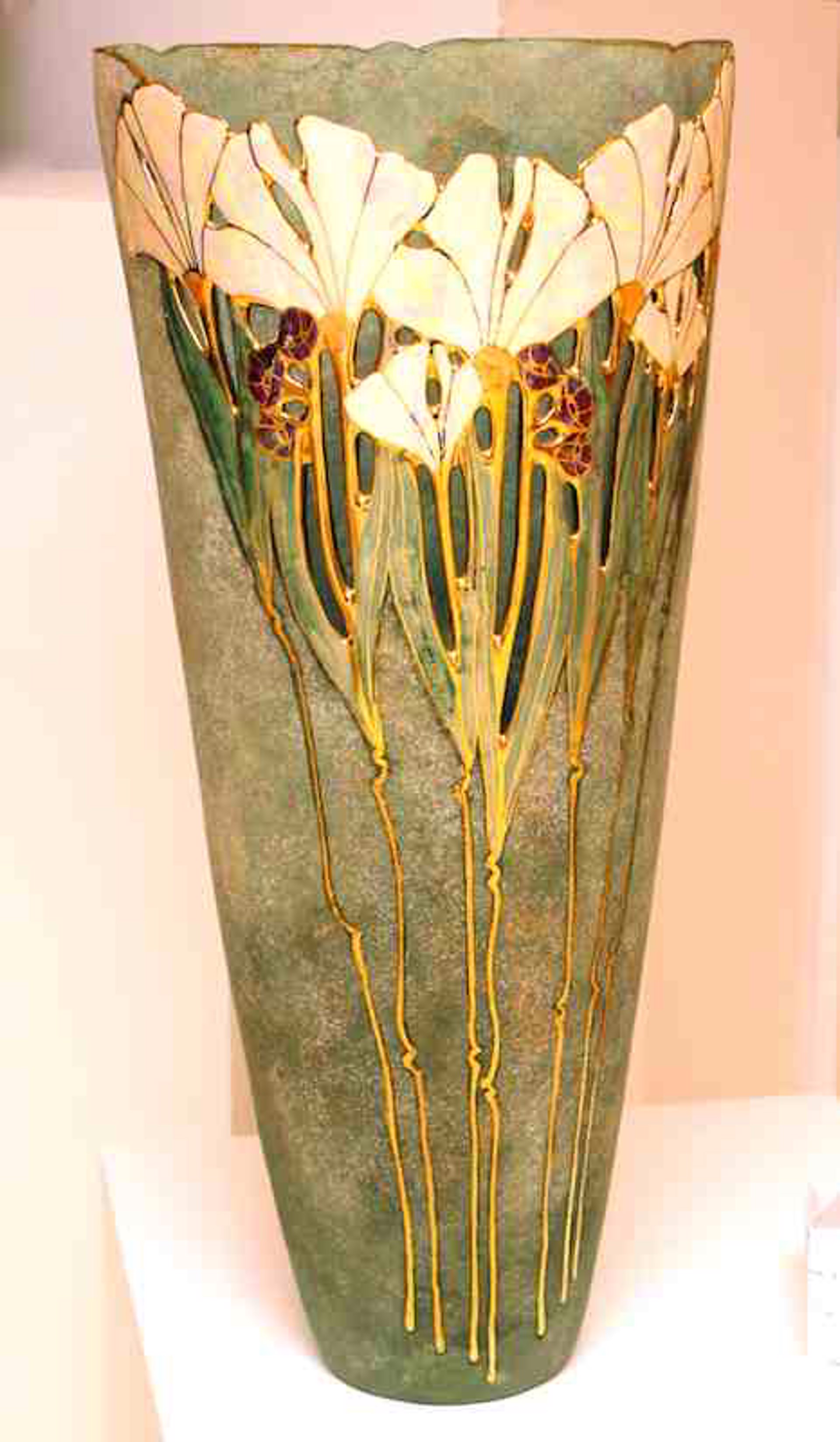 Vase Large Gallery matte Green by Jan Phelan