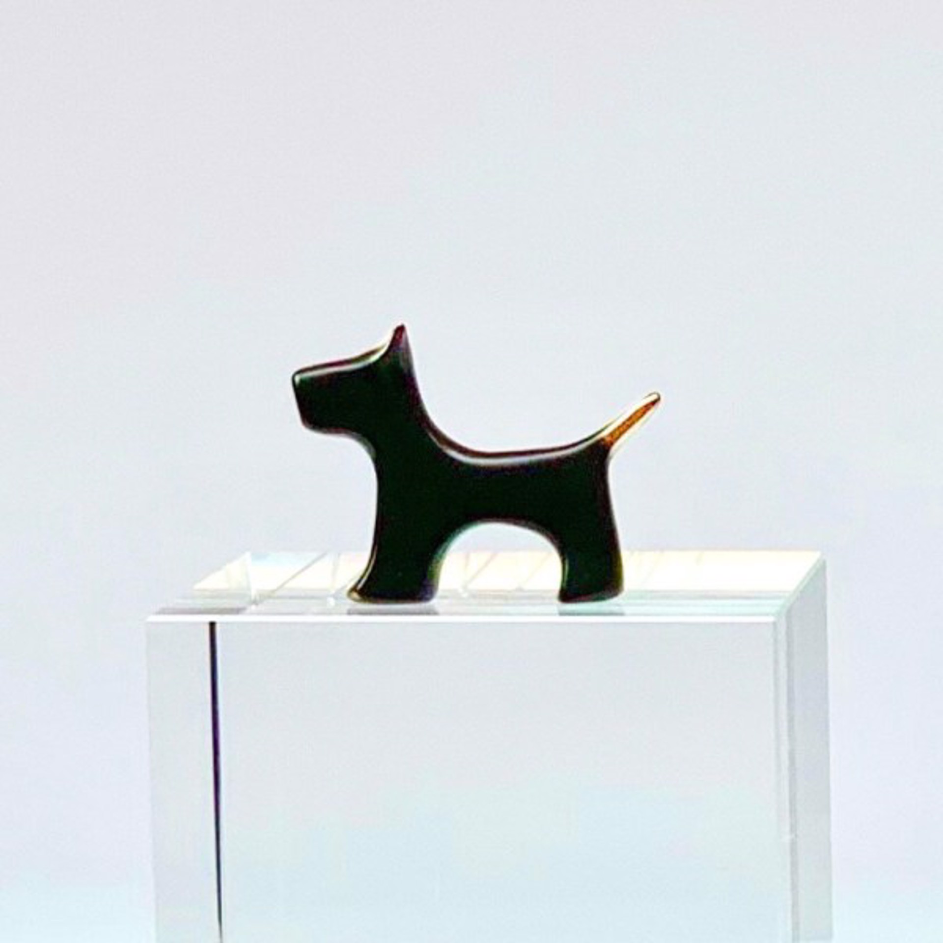 Dog ~ Bronze by Yenny Cocq