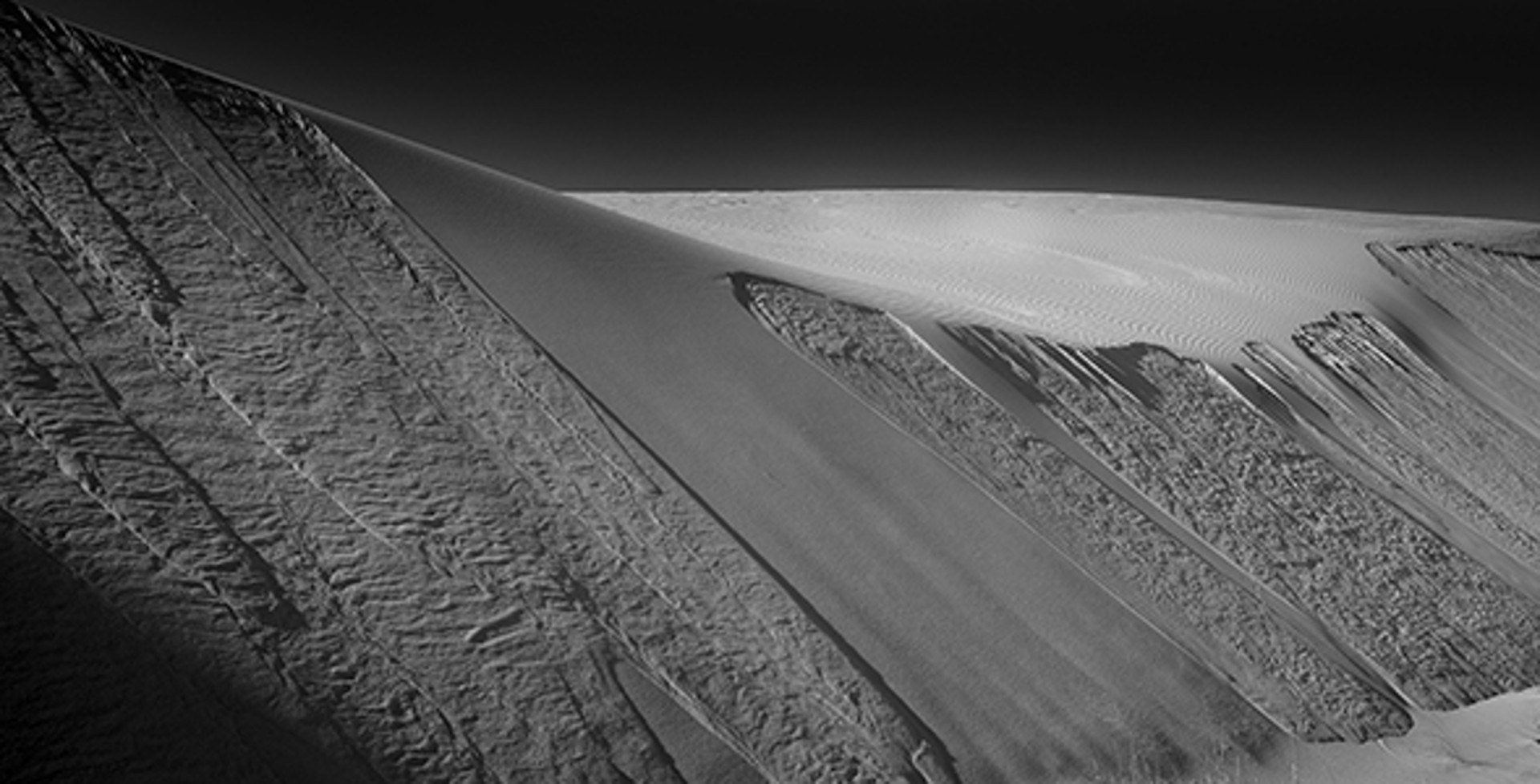 Gypsum Dune 10.25 x 20 by Lance Bell