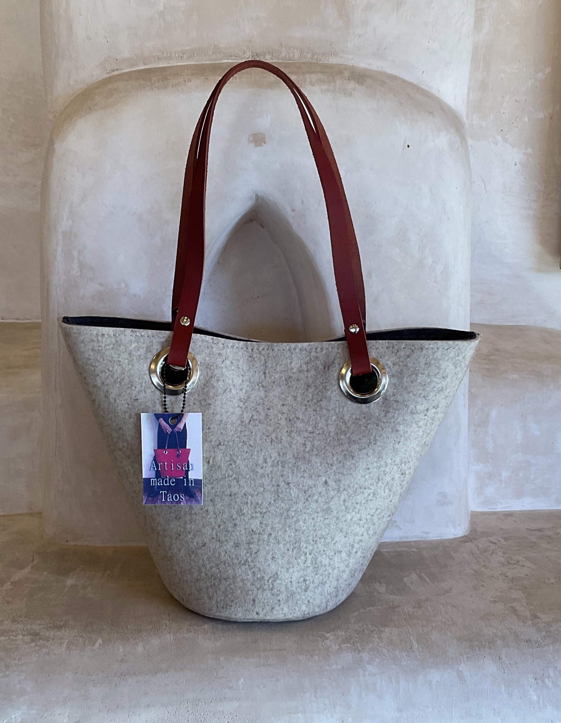 132 SMALL Heather Gray  Merino Wool Handbag by Jill Rounds