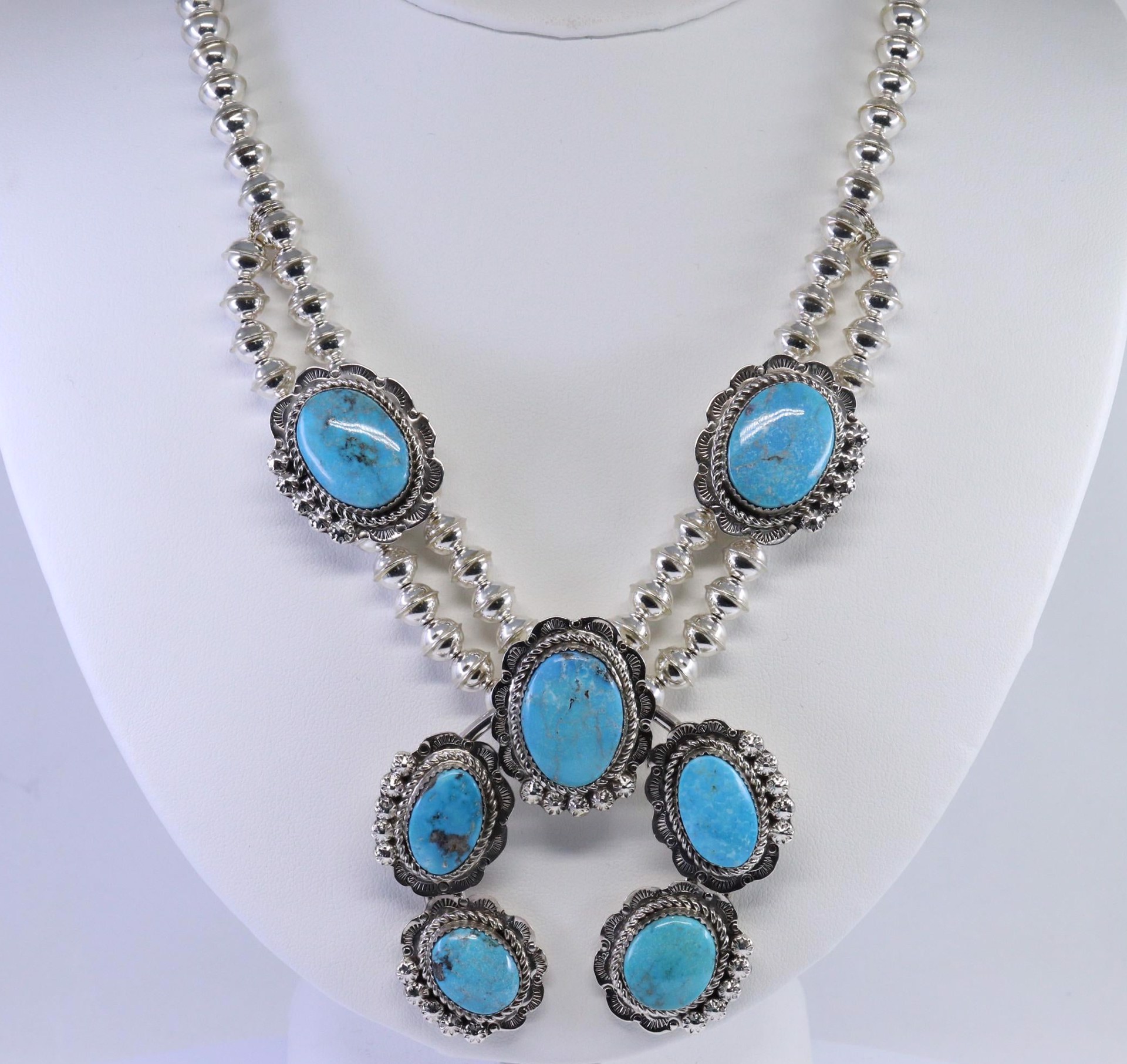 Navajo Turquoise Ladies Necklace