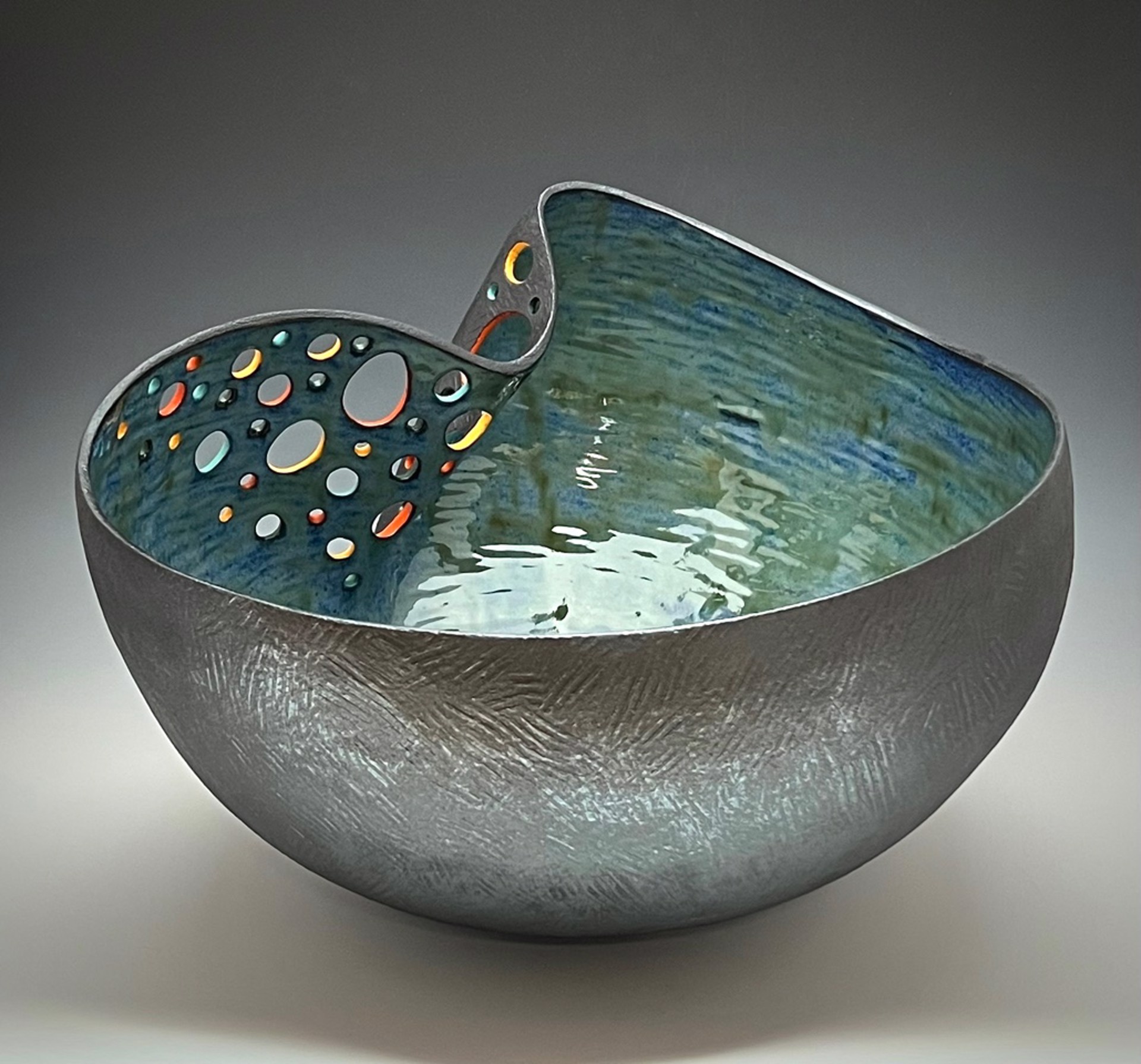 Flow by Andrea Pichaida