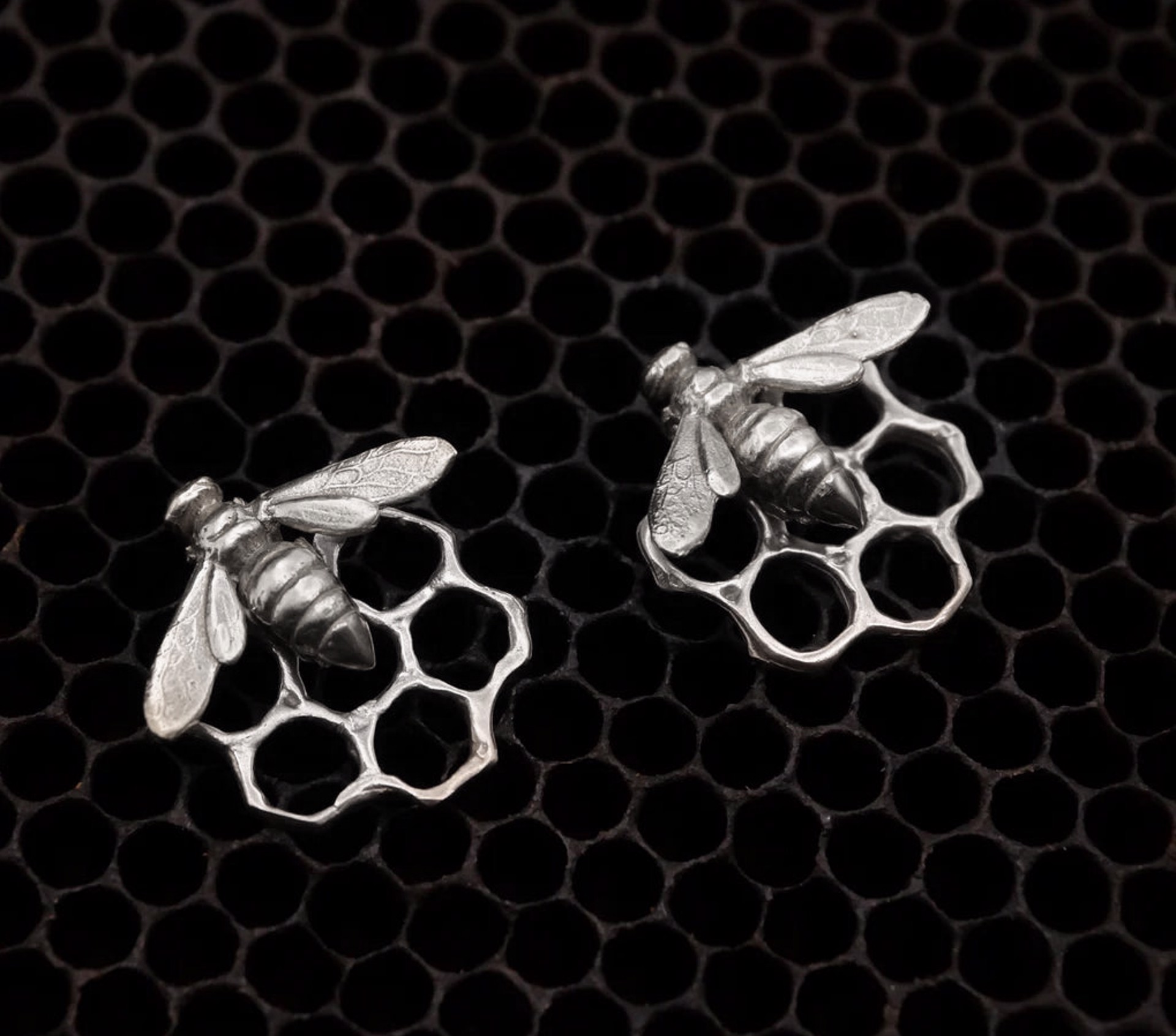 Two-Way Bee Studs - silver by Bee Amour