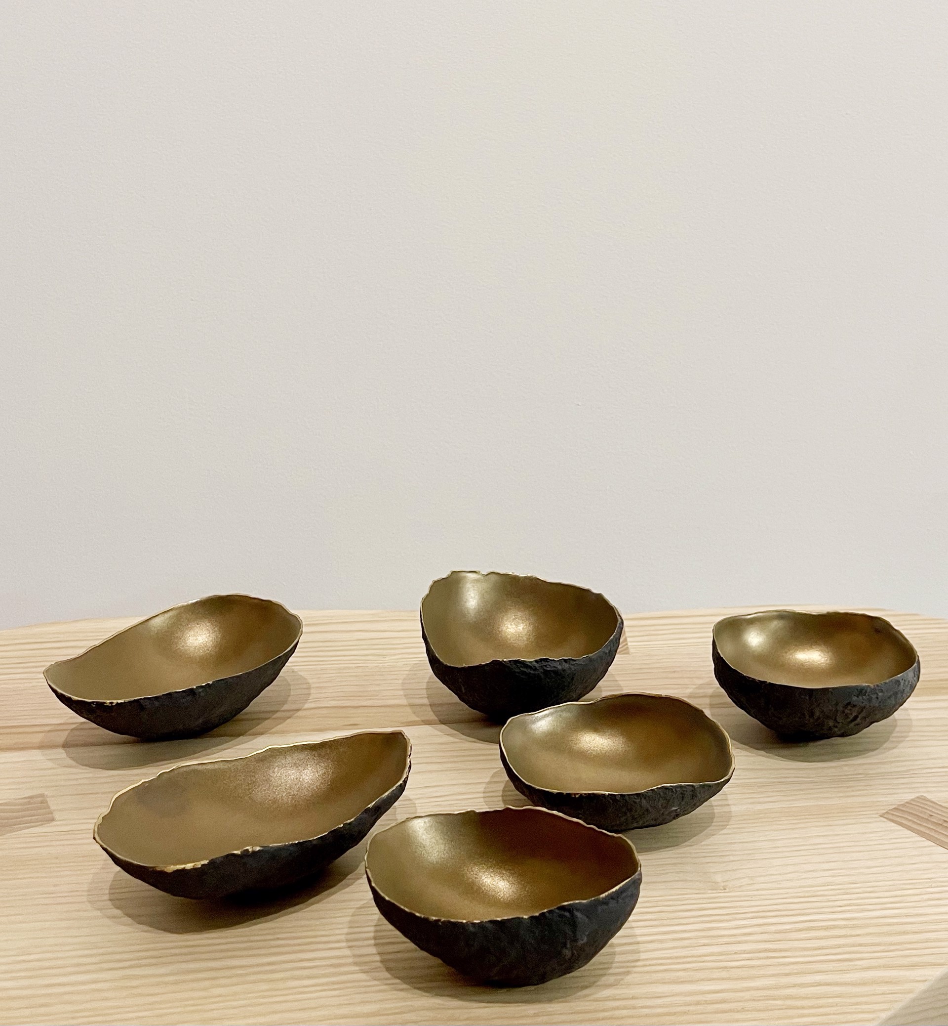 Set of 3 round ceramic vessels by Cristina Salusti