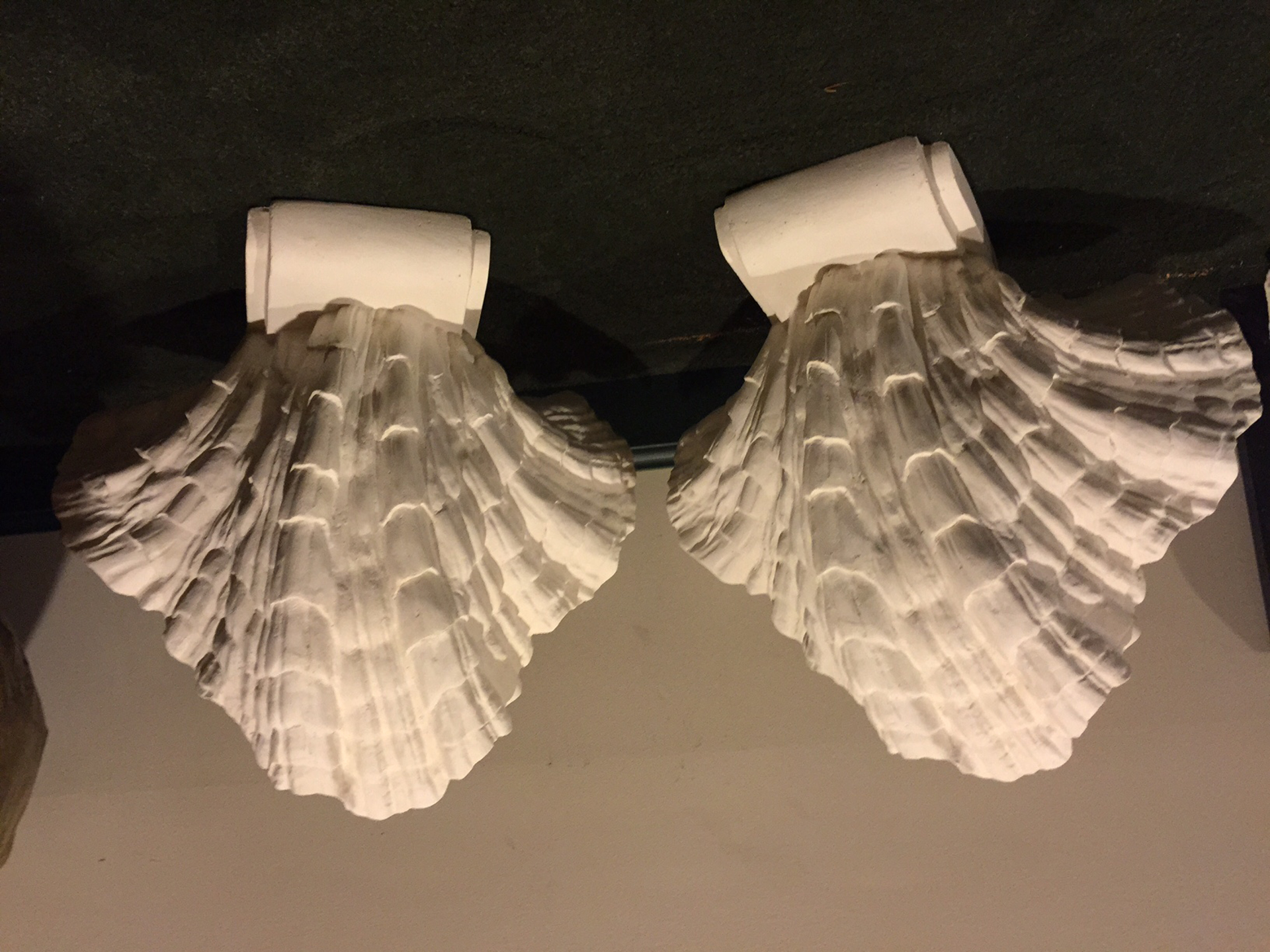 PAIR OF SHELL SHAPED PLASTER SCONCES