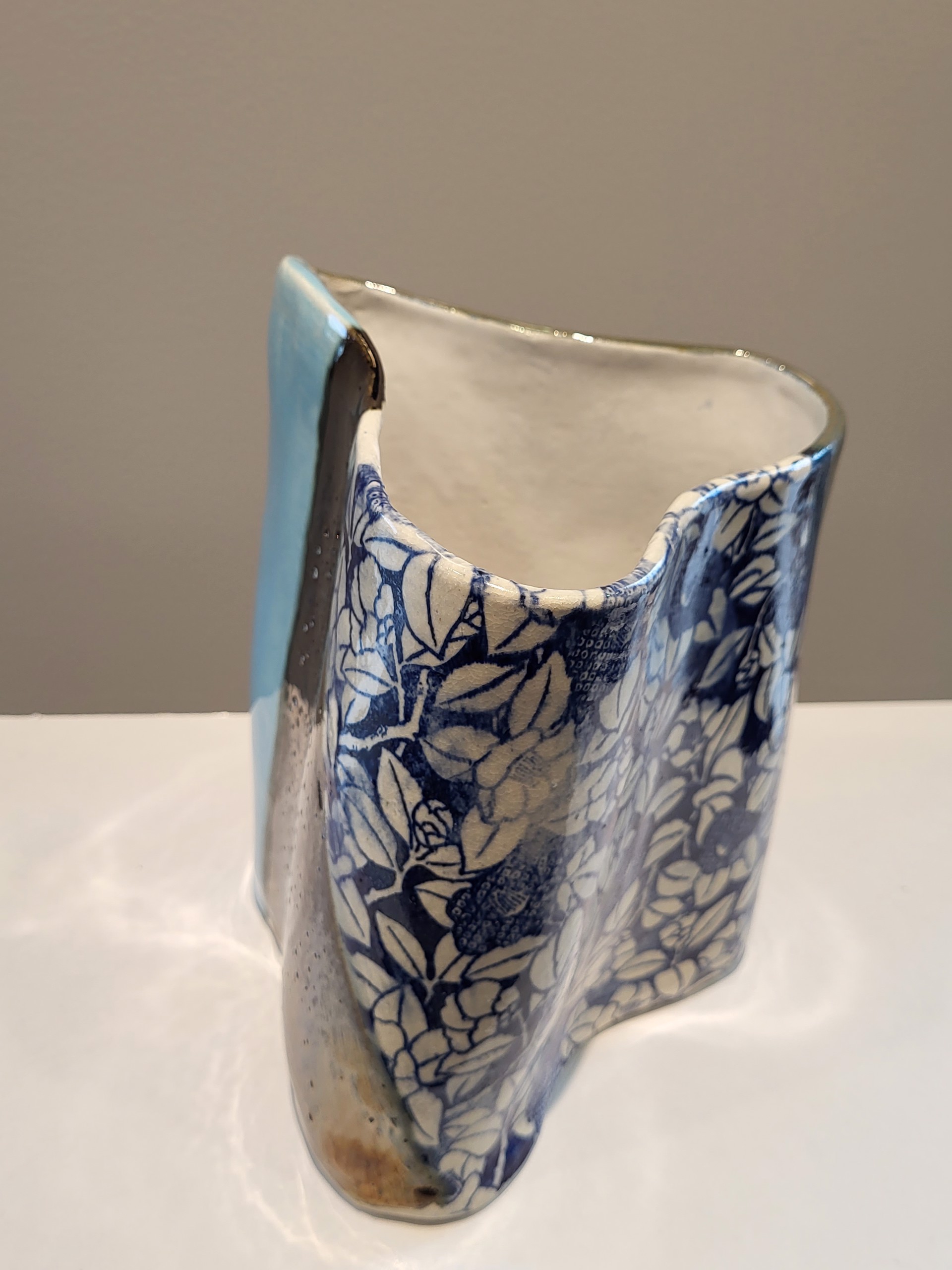 Vase III by ANN MCCLELLAN