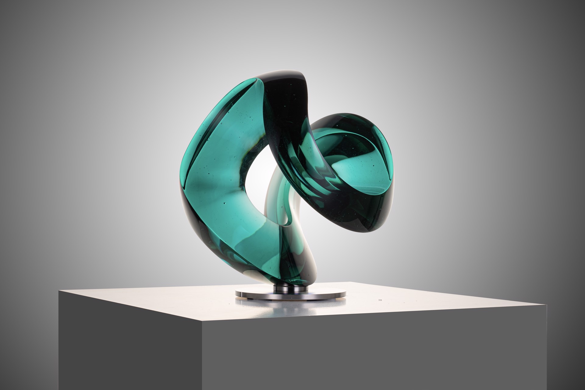 "Aqua One" Emerald by Vlastimil Beranek