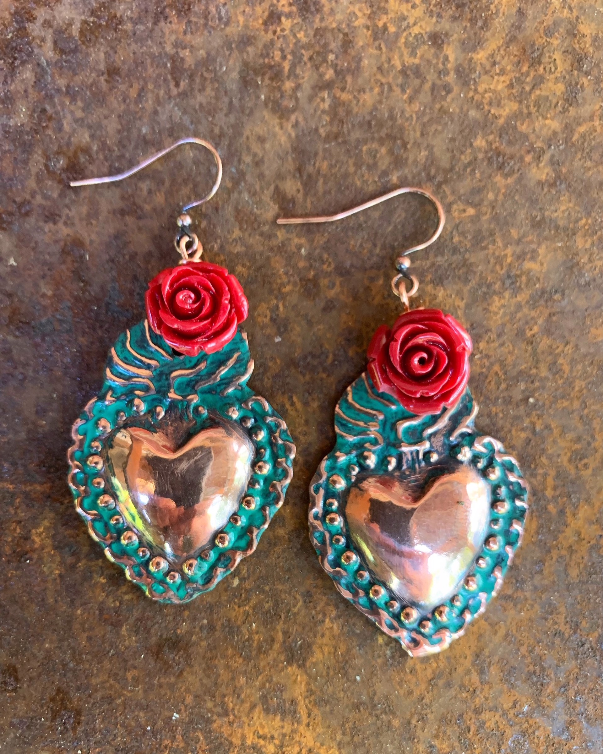 K852 Sacred Heart Earrings with Red Roses by Kelly Ormsby