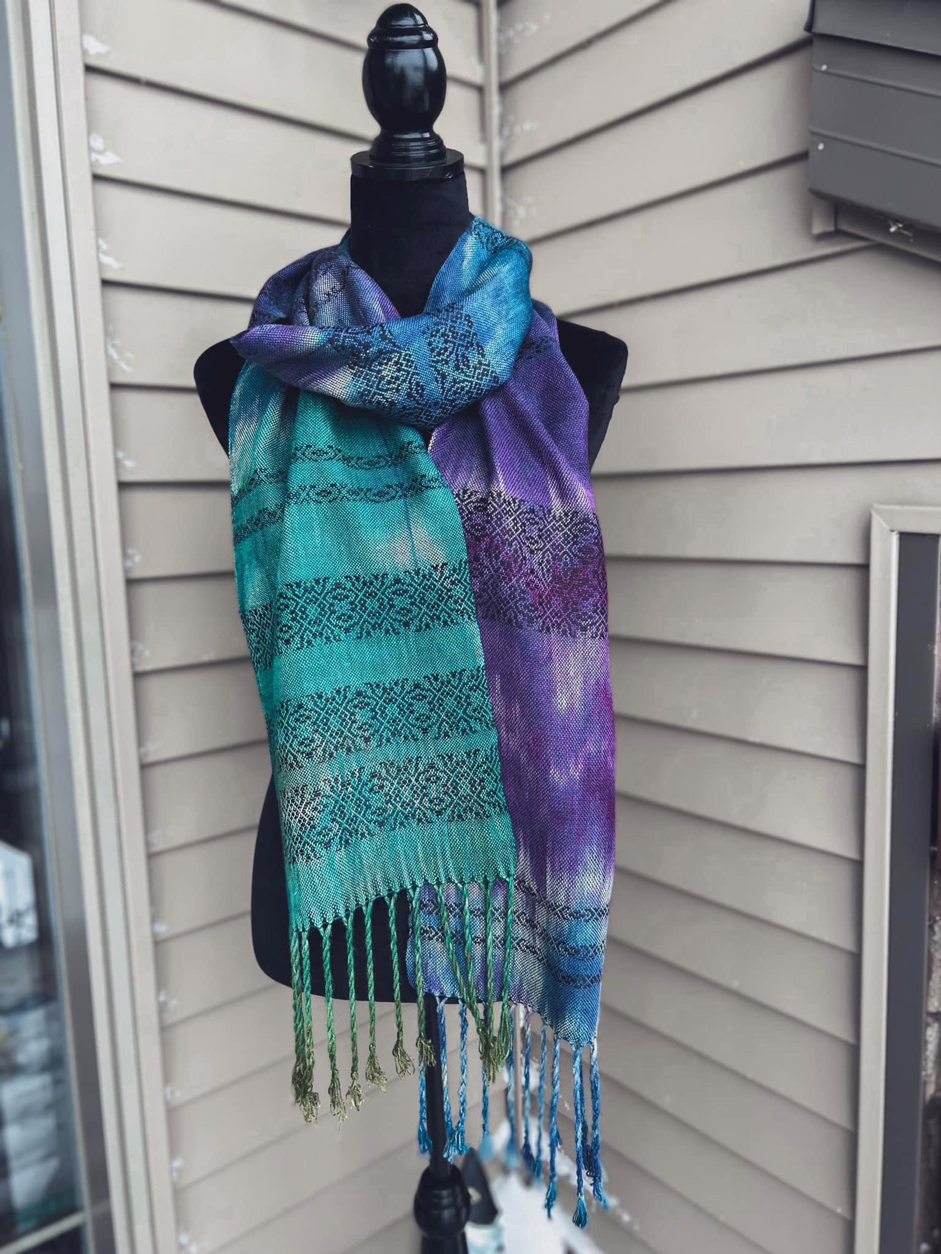 The Weaver Scarf by Stephanie Jacobson