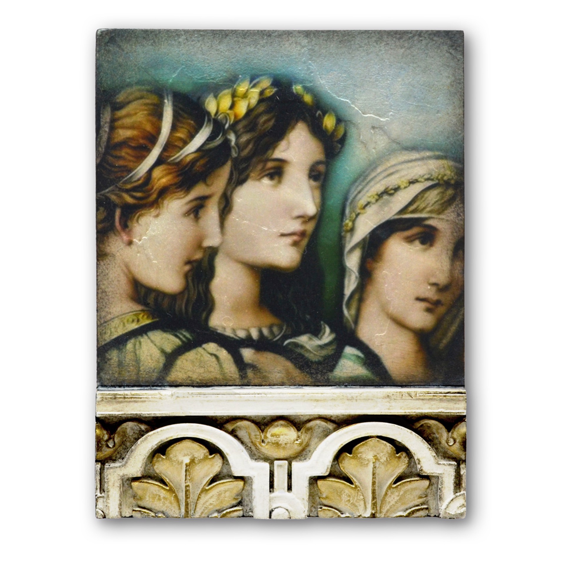 T537 The Three Graces by Sid Dickens