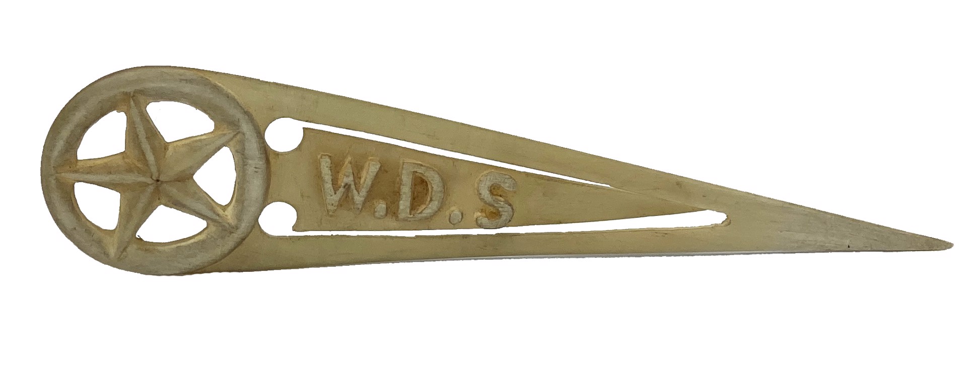 DS-15: blonde horn bookmark with initials WDS and star by Dan Super