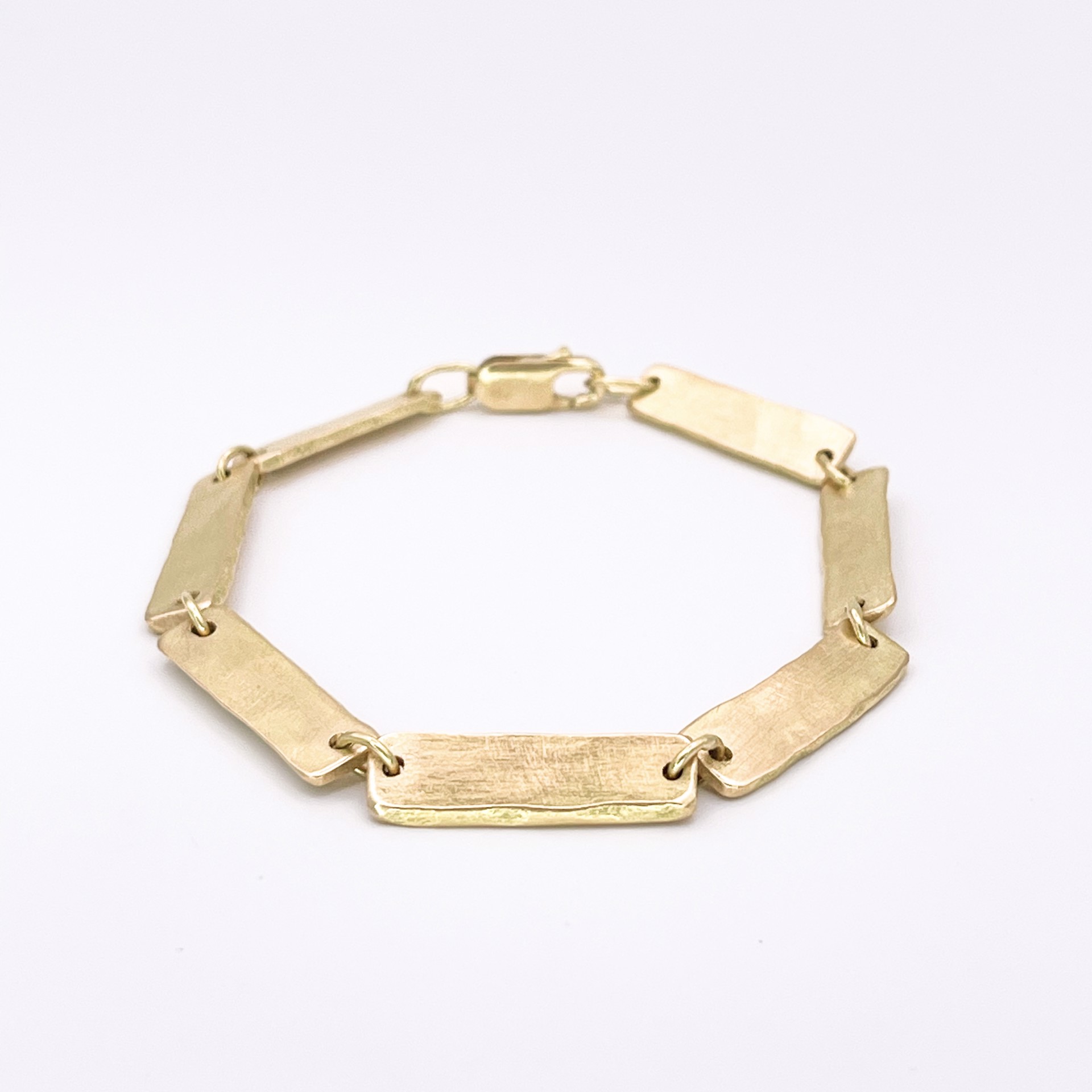 LHB02- Rectangle Link Bracelet 18k Gold by Leandra Hill