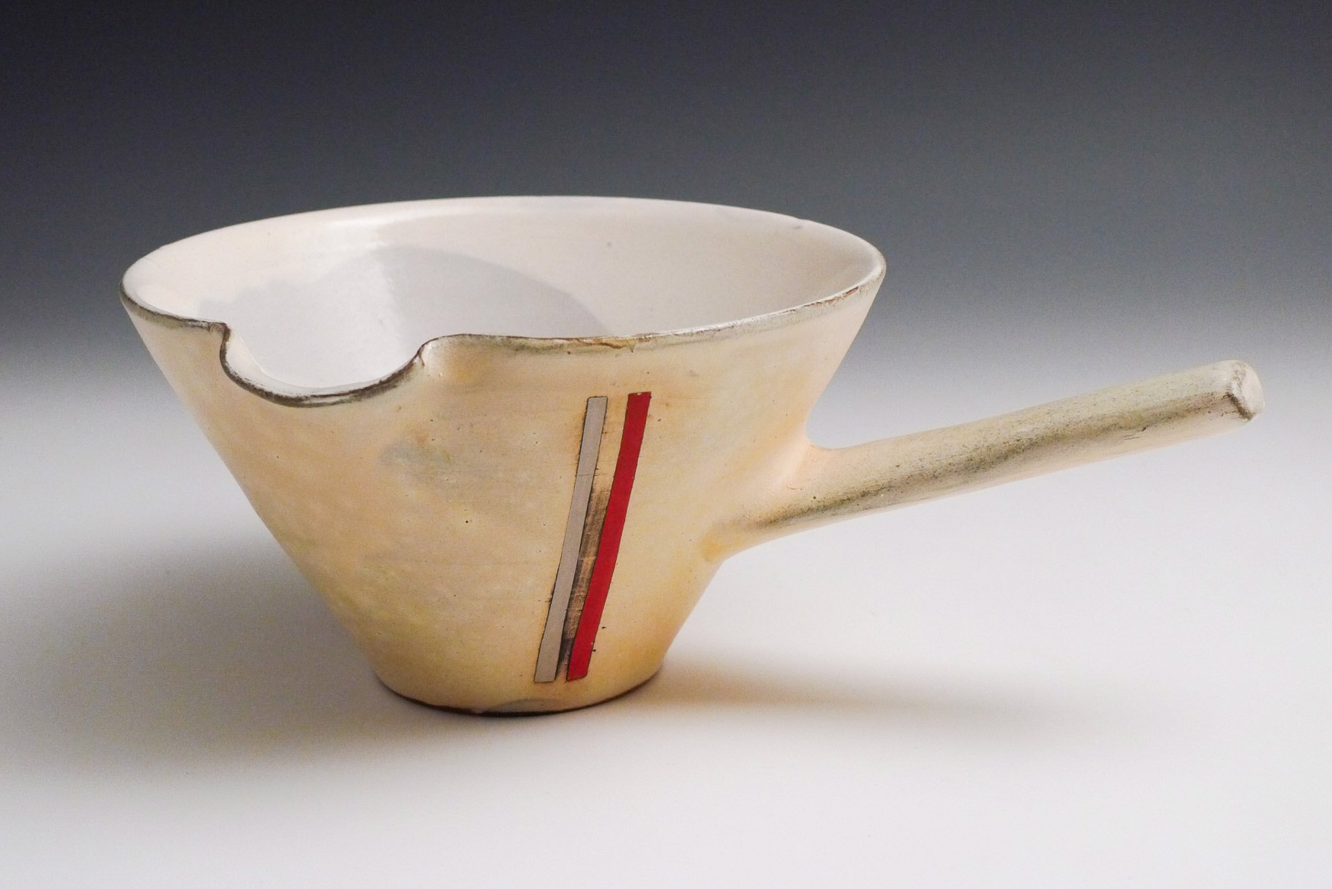 Pouring Bowl with Handle by Tom Jaszczak