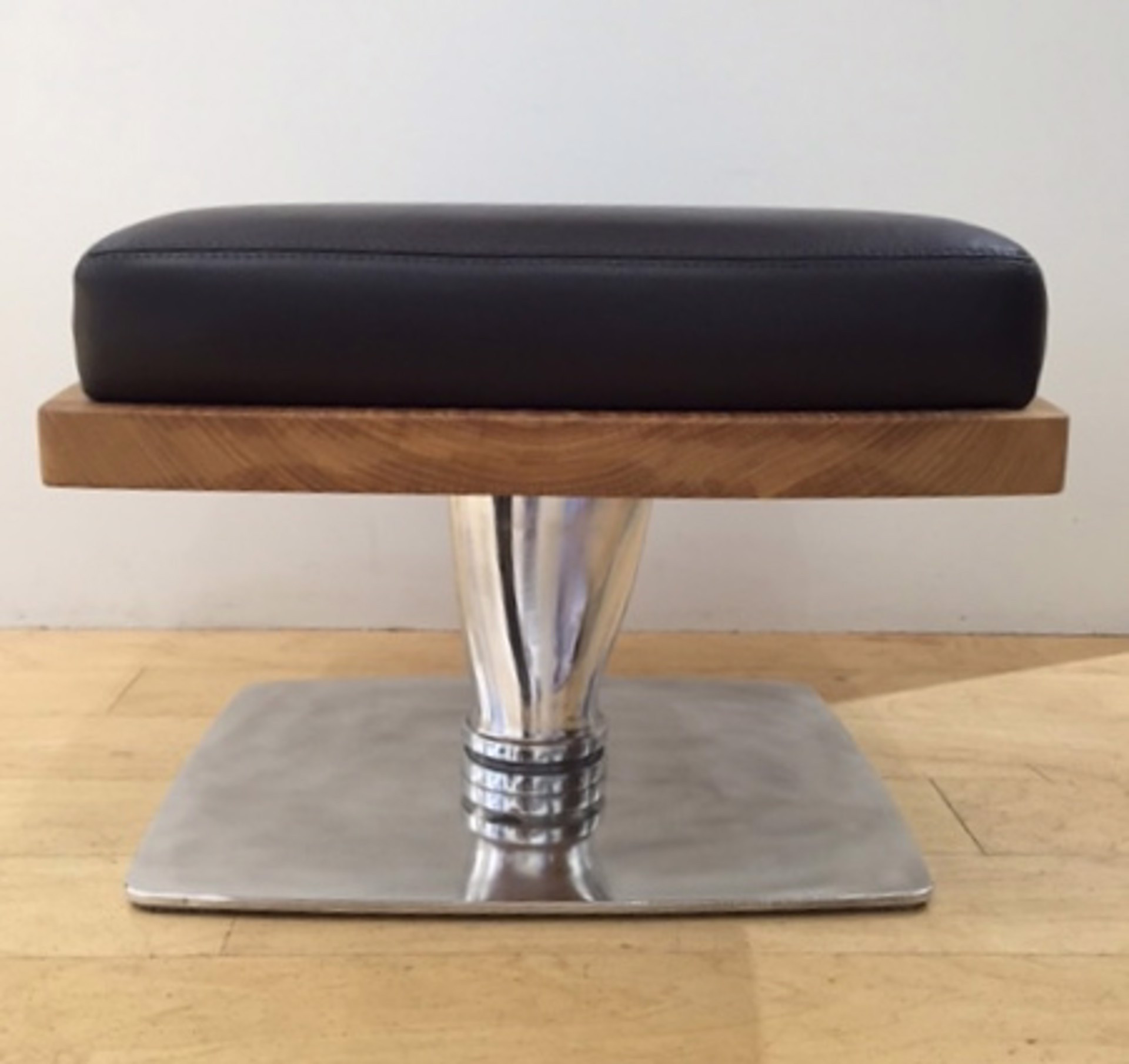 Pilot Ottoman by Arnt Arntzen