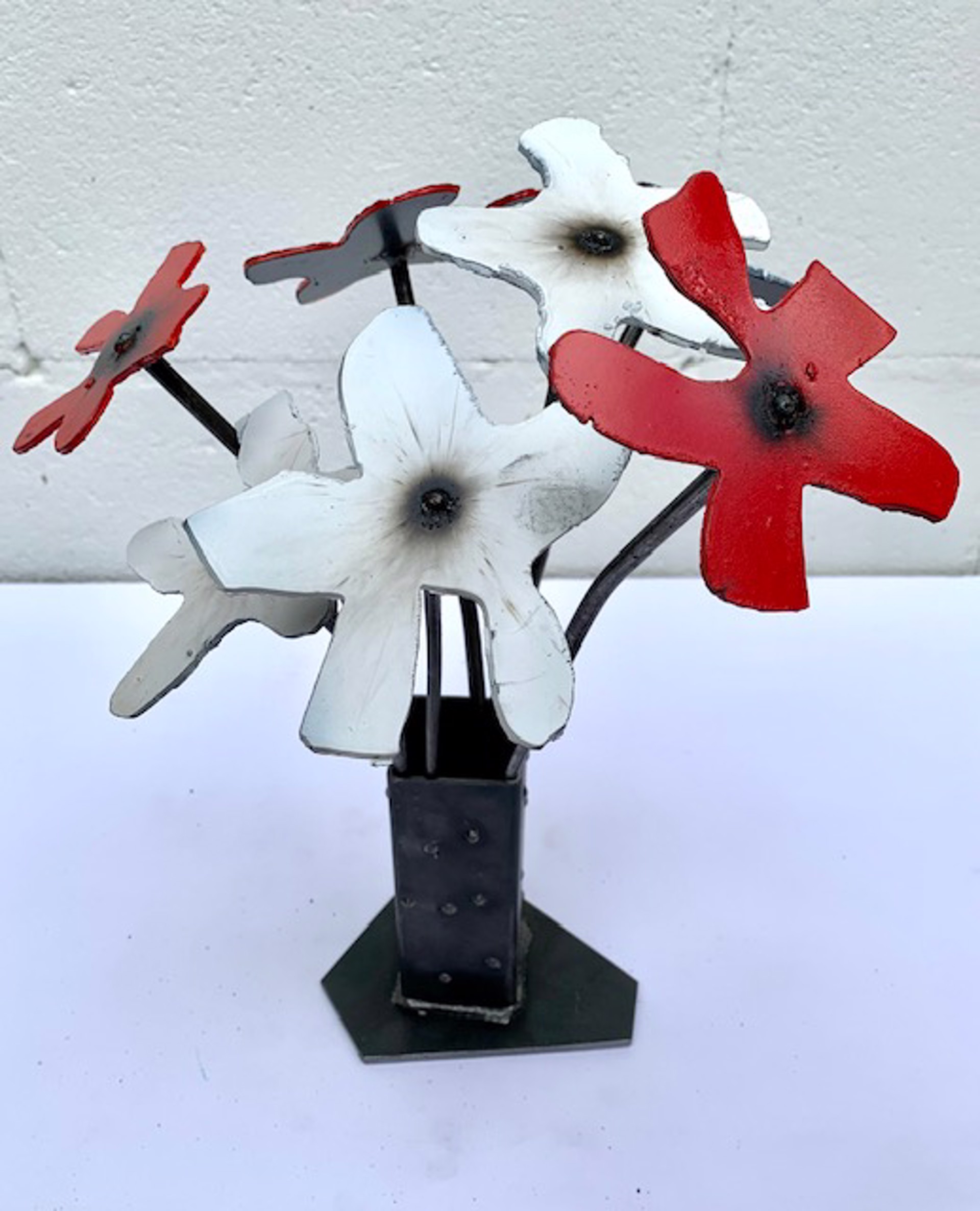 Small Bouquet (7) F by Kendall Polster