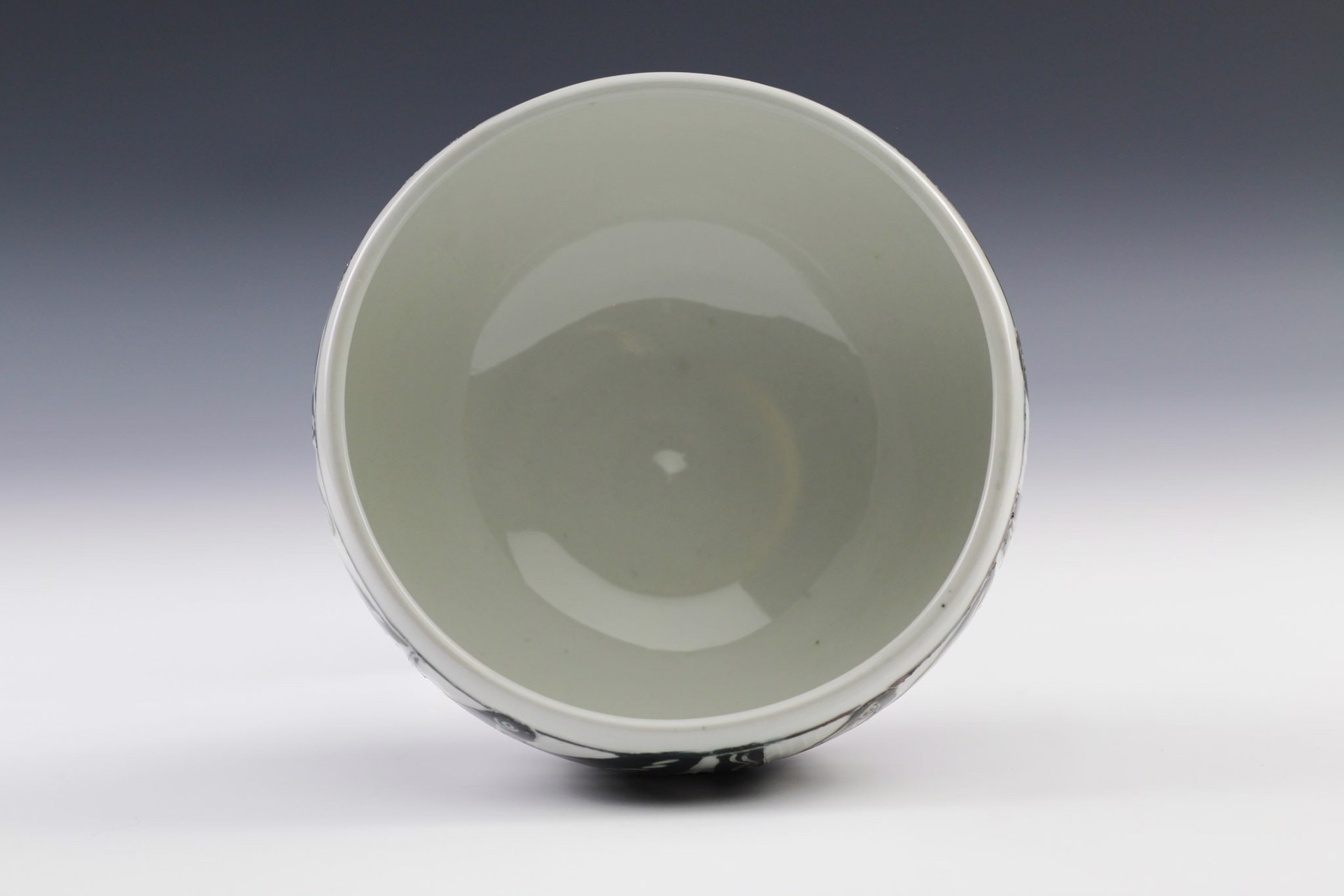 Equador Bowl by Glynnis Lessing