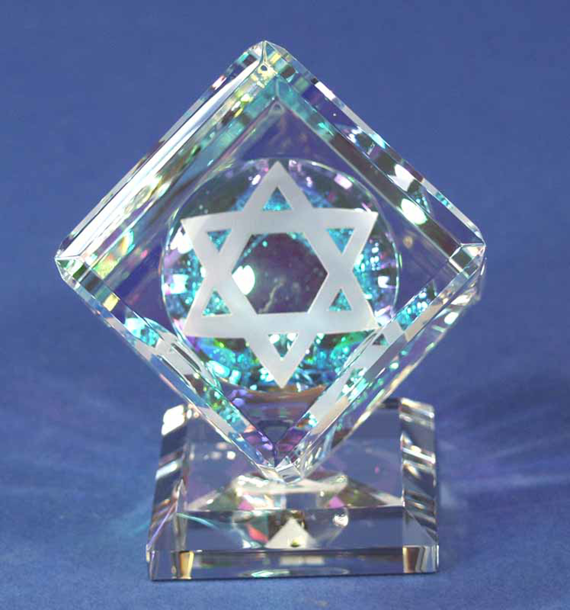 Crystal Cube 060mm (2 3/8") with Star of David on Base by Harold Lustig
