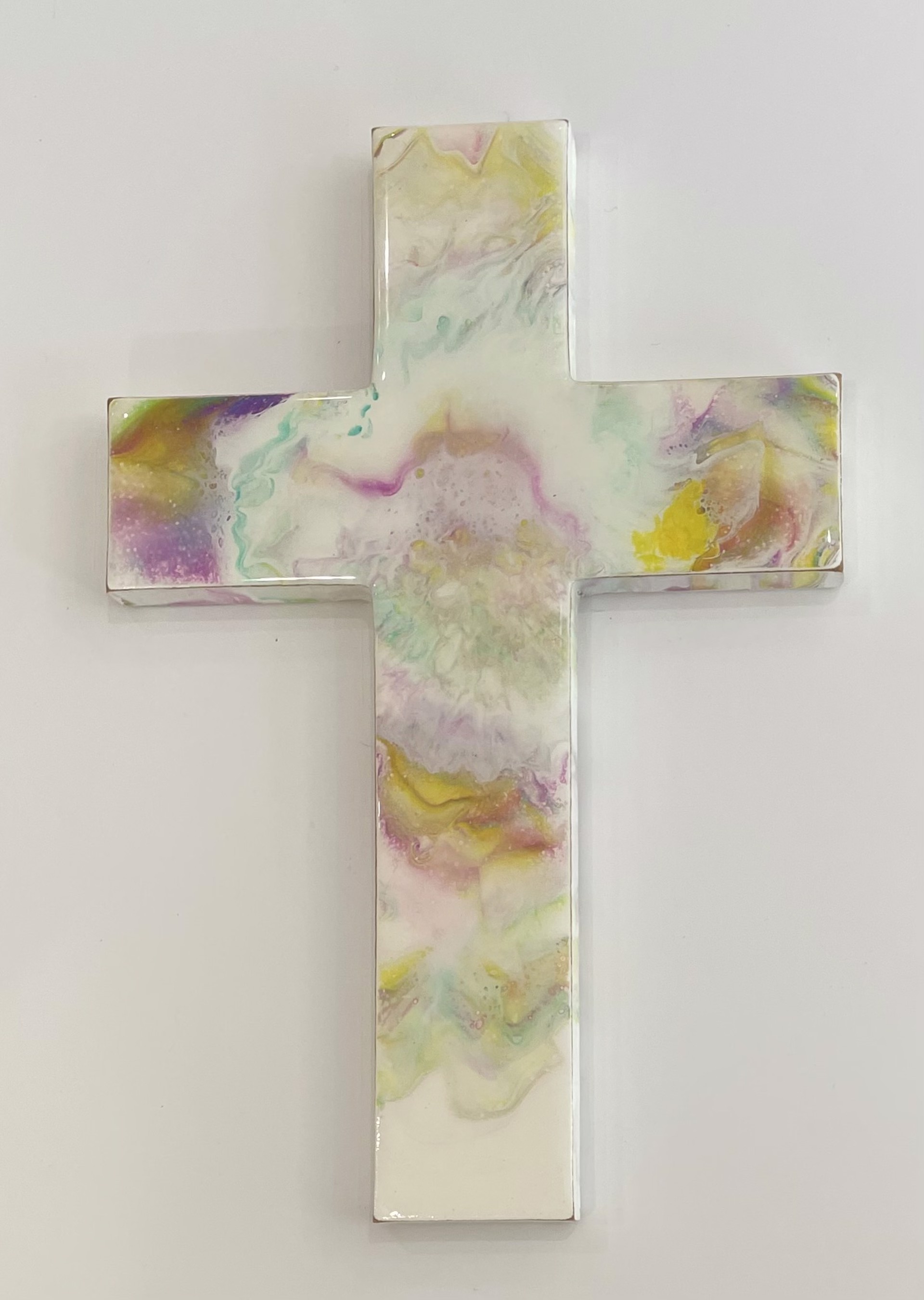 Medium Resin Cross by Alisa Butler