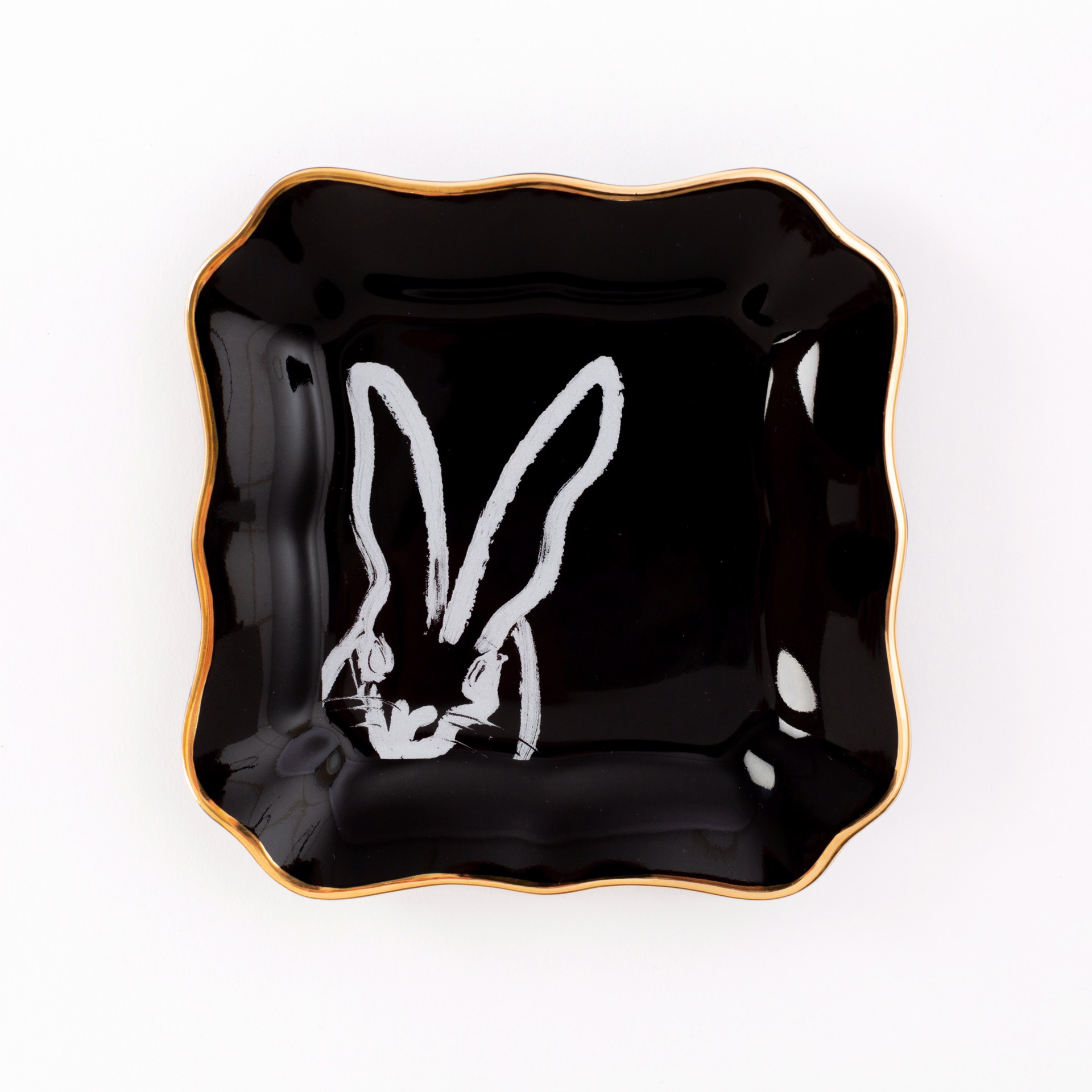 Black Portrait Plate with Hand-Painted Gold Rim by Hunt Slonem Hop Shop