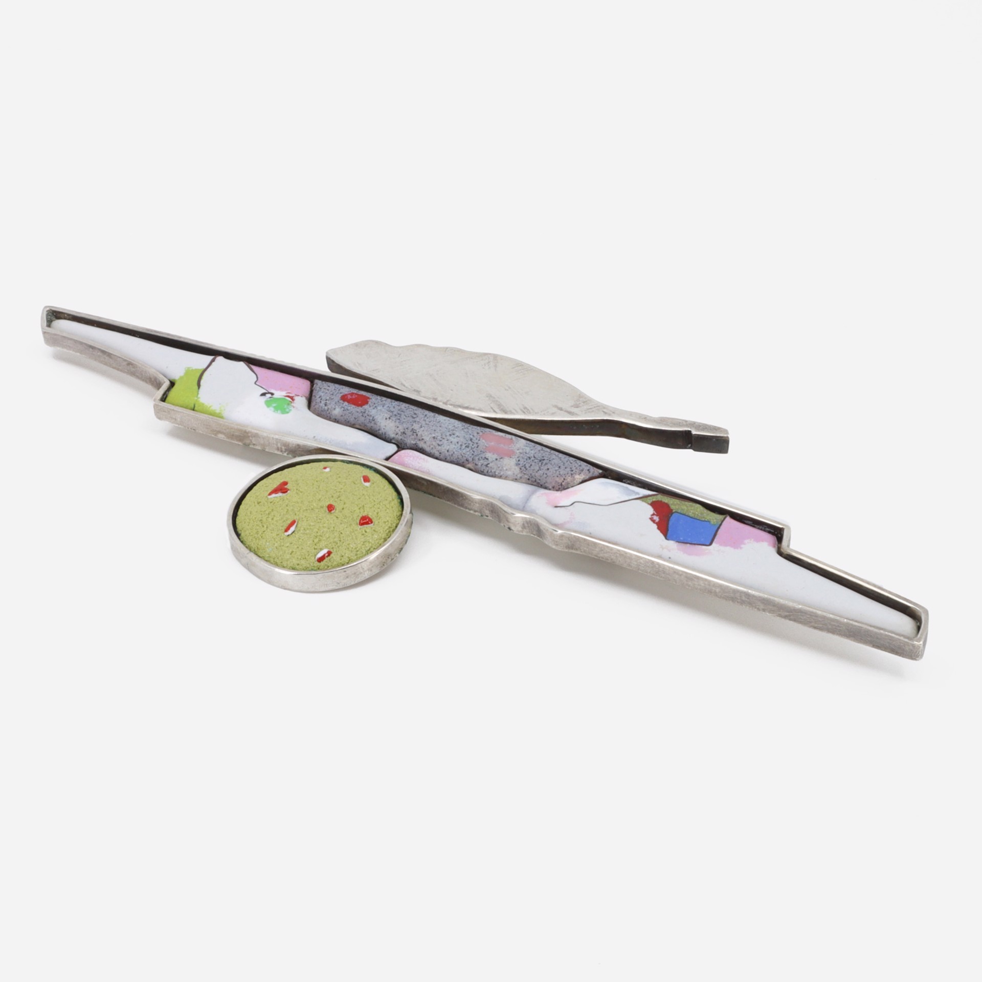 Deerrun No. 14 (Brooch), 1985 by Jamie Bennett