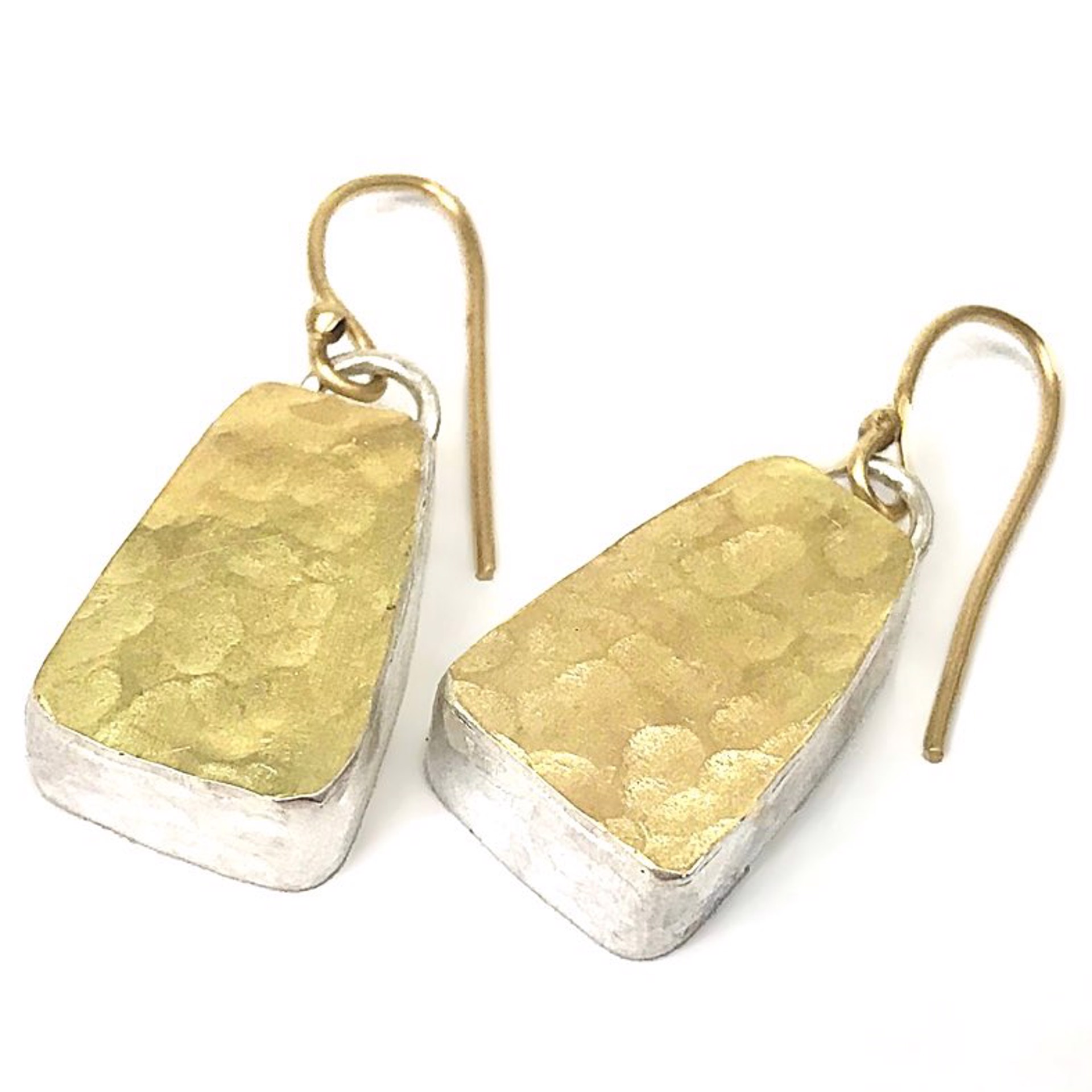 Bouncing Links Earrings by Sana Doumet