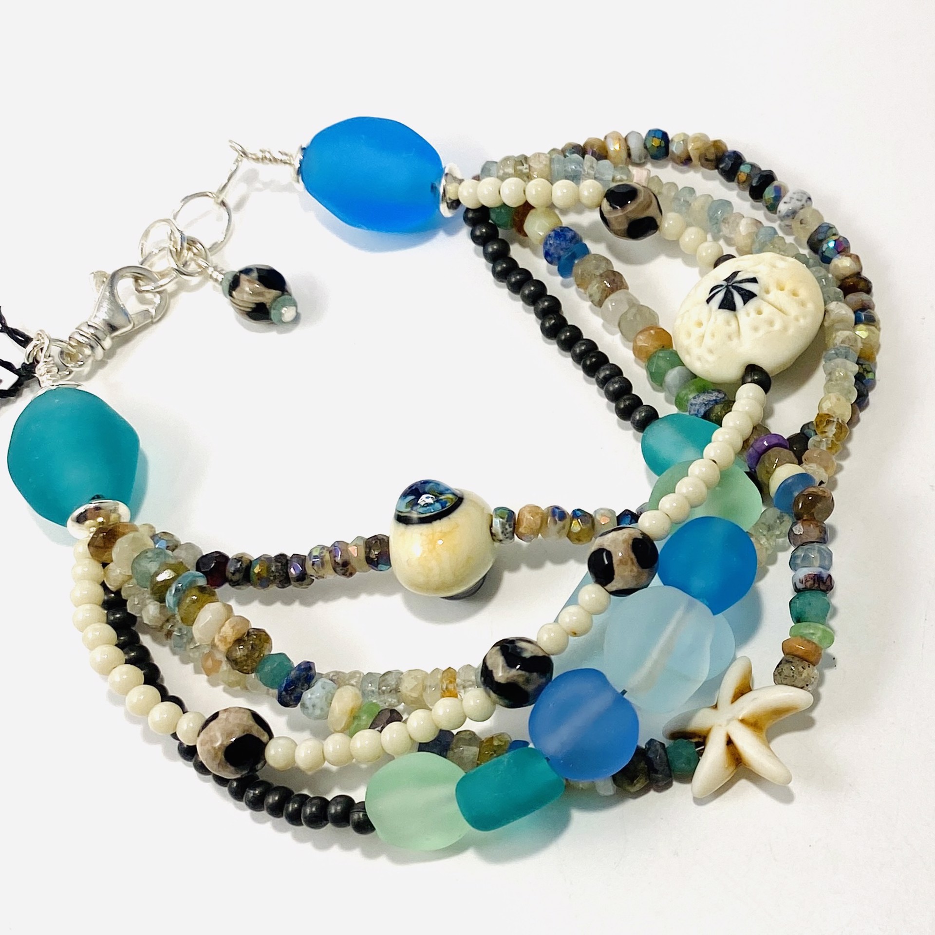 Five Strand Mix “Sea-glass” Glass Beads Gemstone Beads Bracelet LS23-19 by Linda Sacra