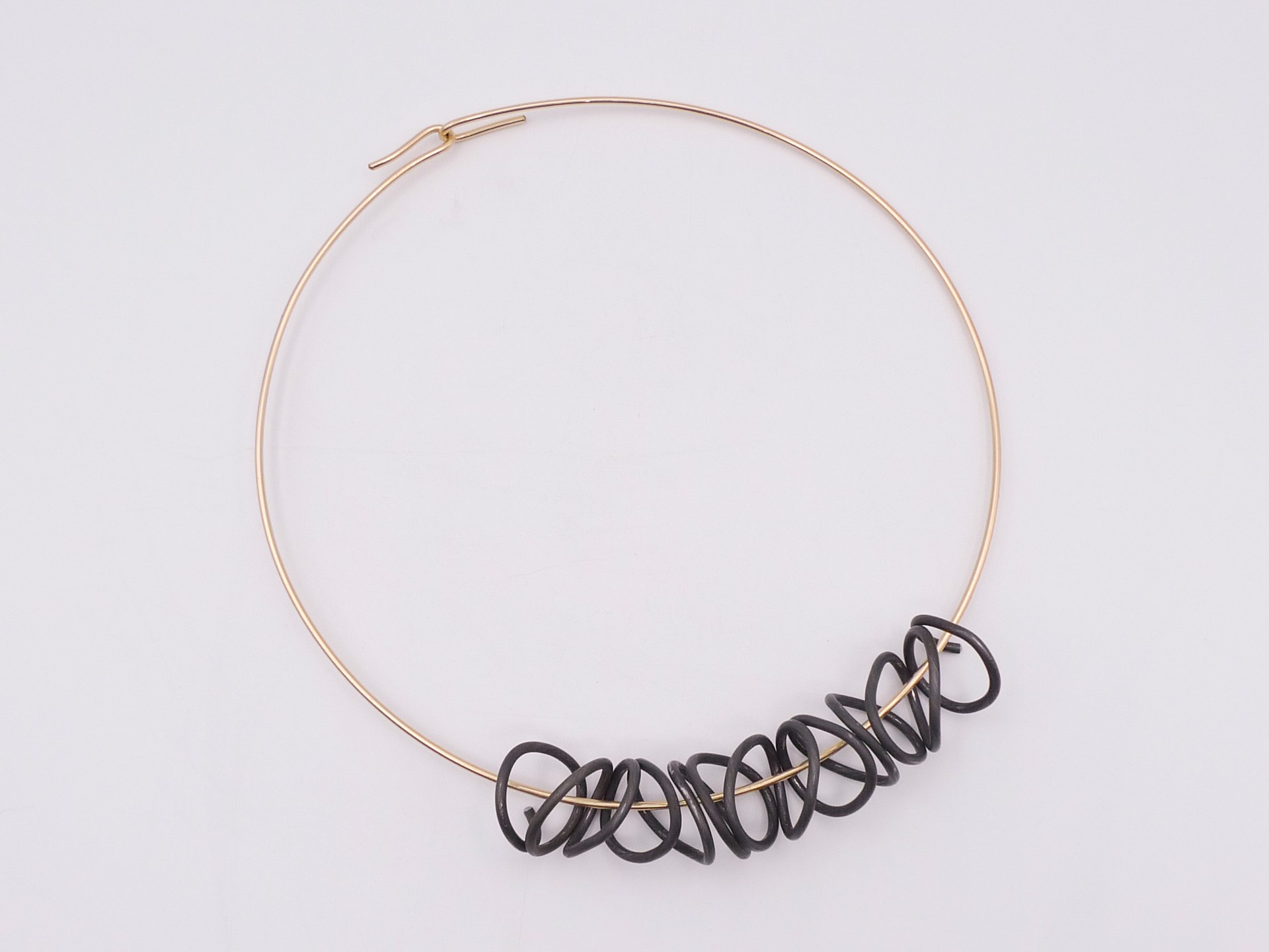 Coily Threaded Neckring by Susanne Henry