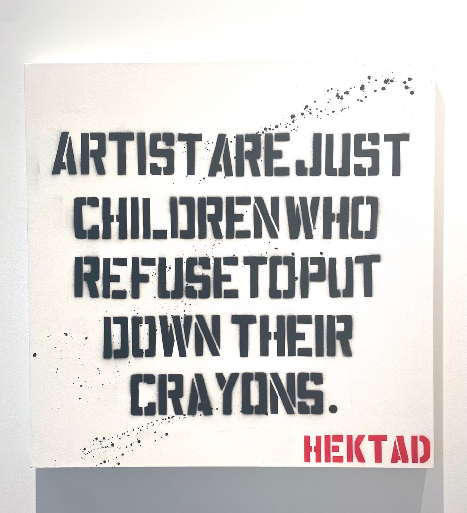 Crayons by HEKTAD