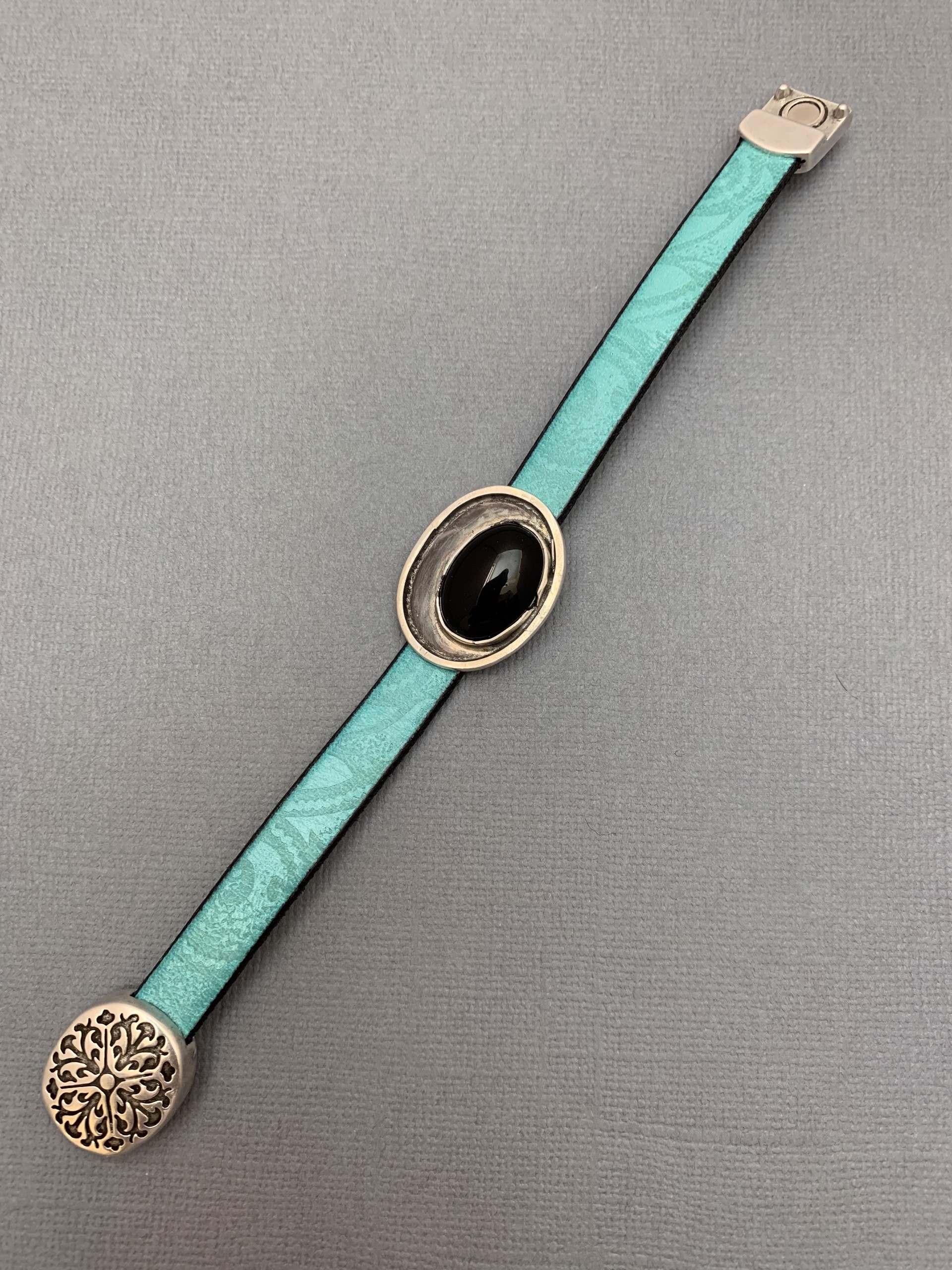 Bracelet - Turquoise Leather with Black Onyx set in Sterling Silver with Magnetic Clasp AS046 by Amy Soldin