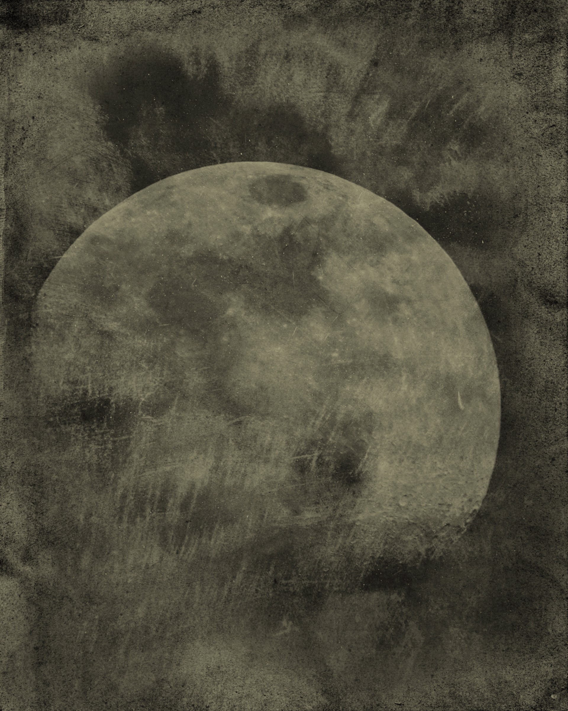 Lunar 423 1/10 by Ted Kincaid