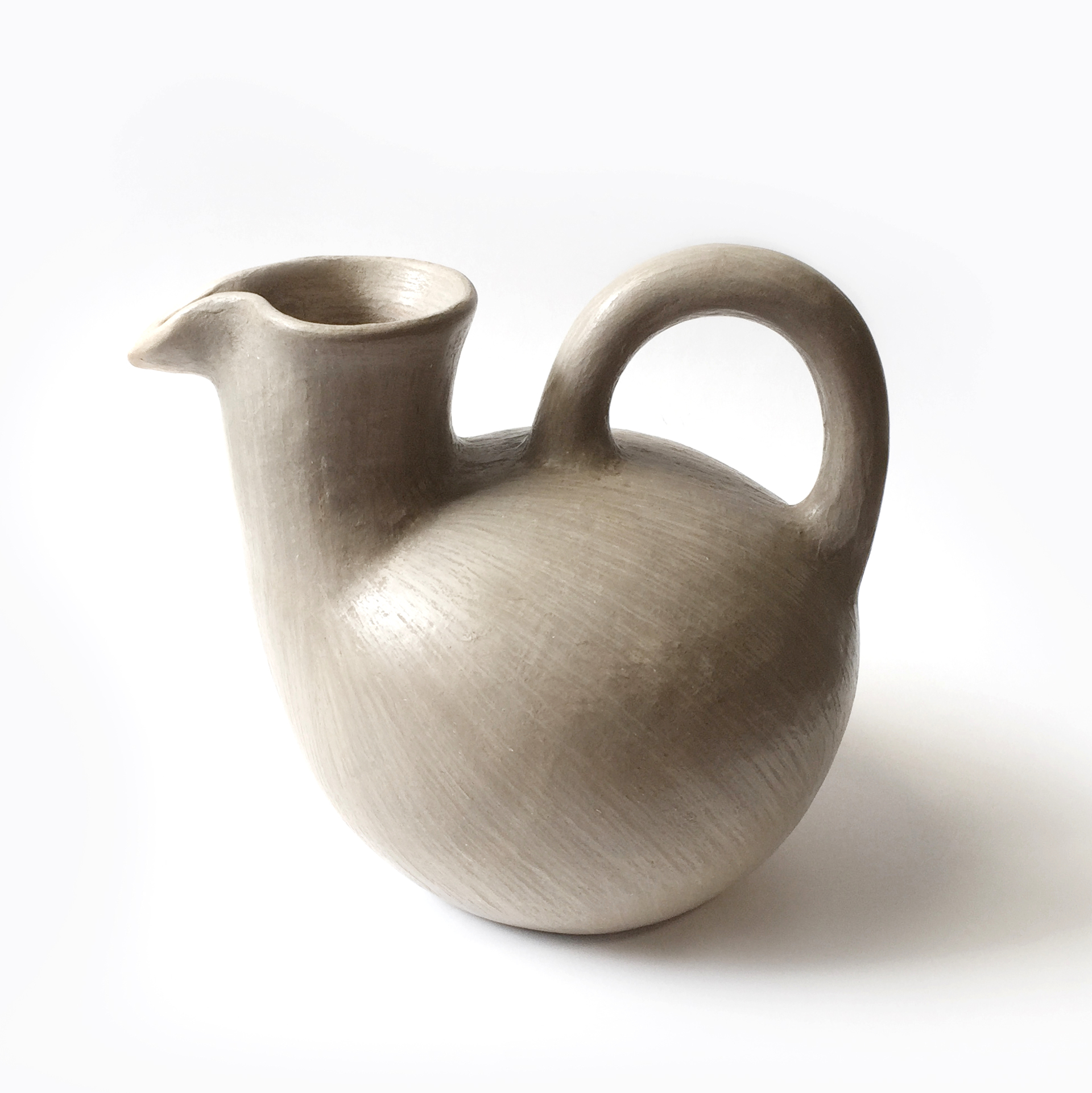 Ch'ail Jug by Colectivo 1050°