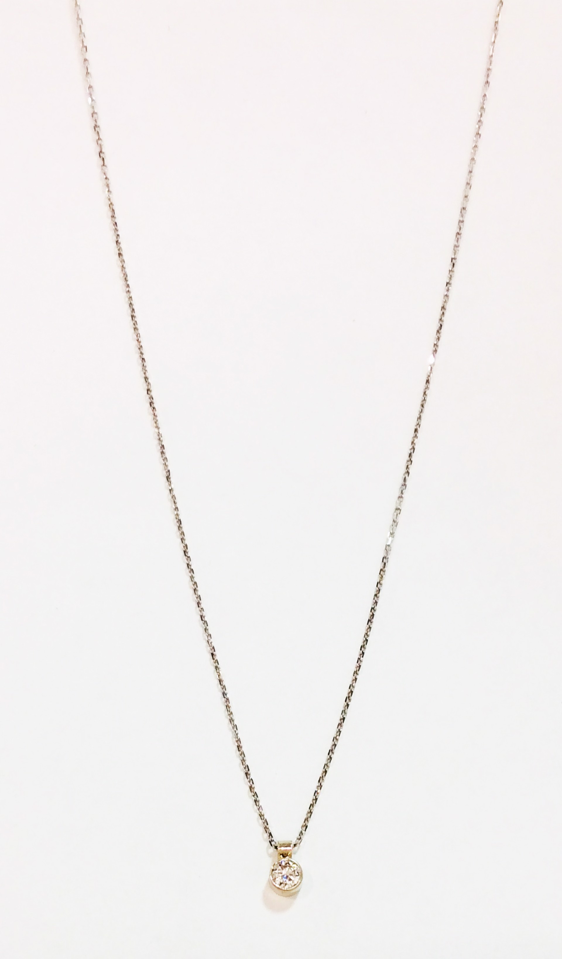 Diamond Necklace by D'ETTE DELFORGE