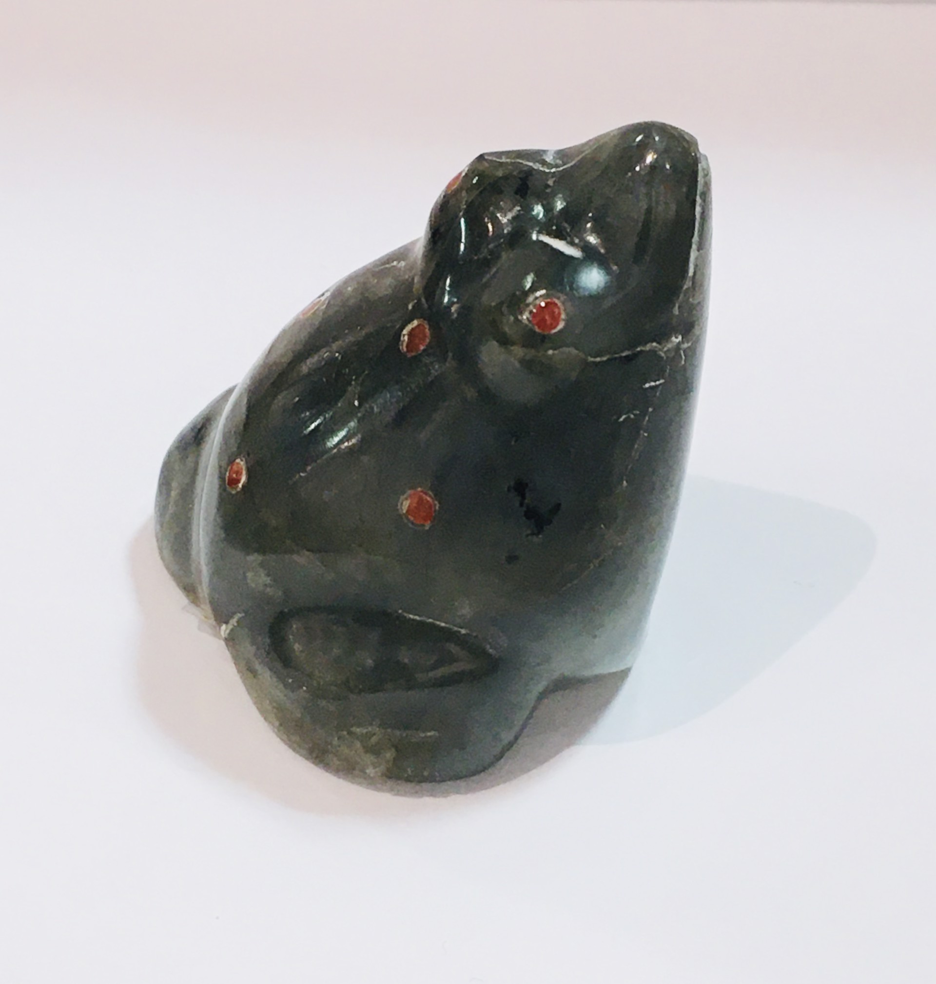 Frog with Embedded Red Spots by Zuni Fetish
