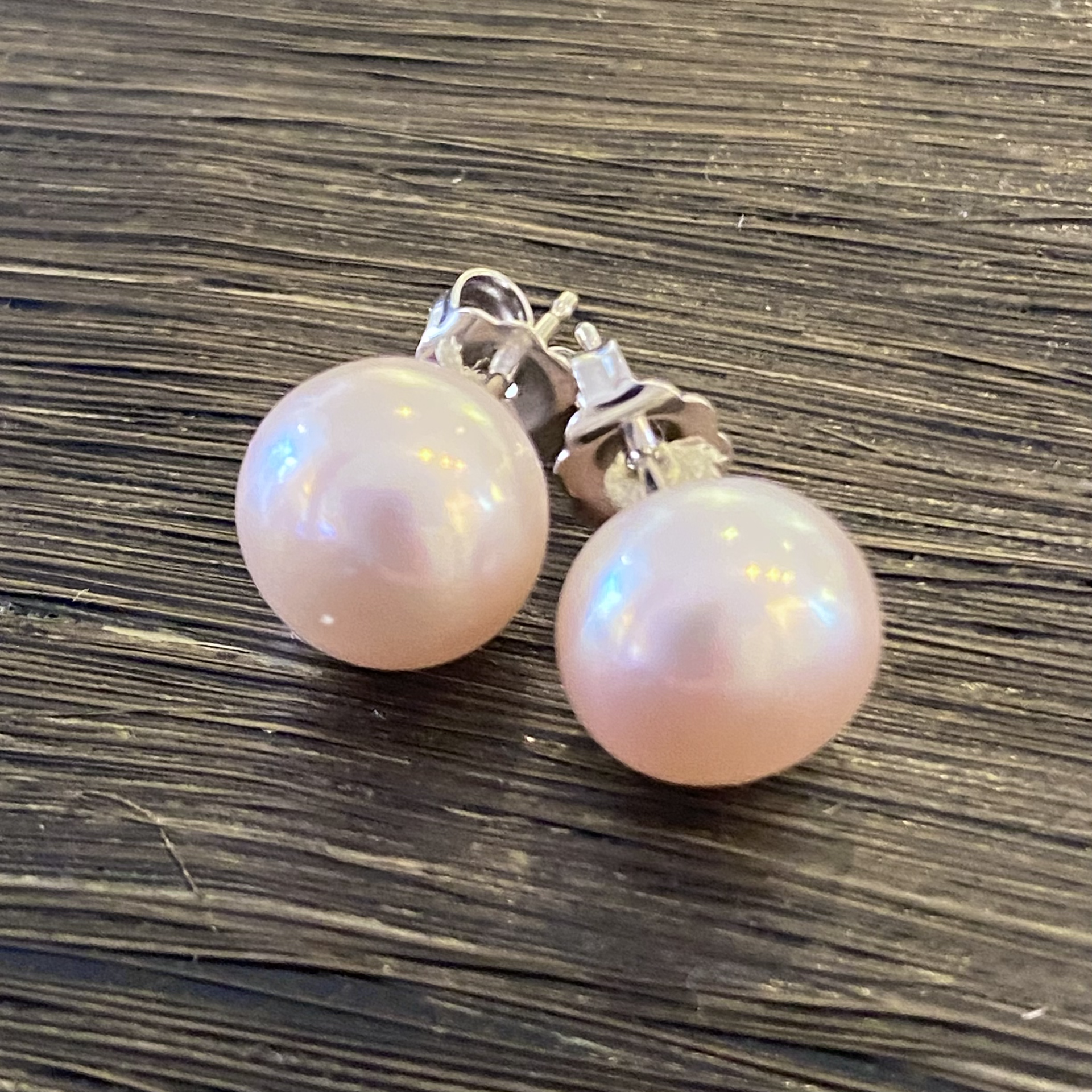Pink Button Pearl Earrings 9.25mm by Sidney Soriano